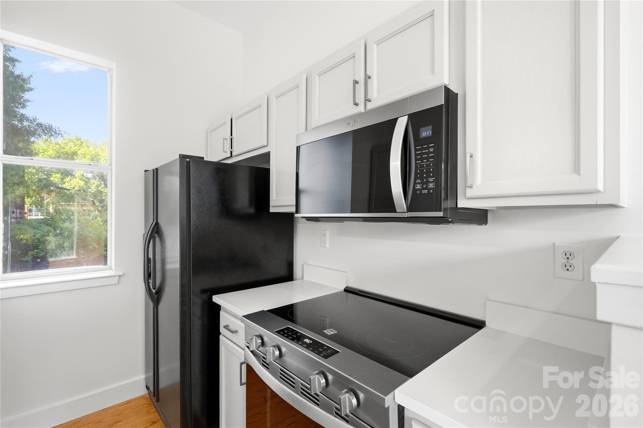 2090 Atherton Heights Ln, Charlotte, NC 28203