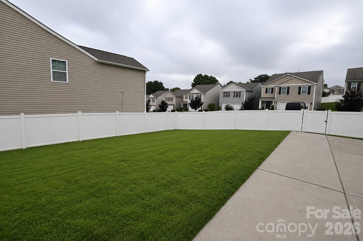 617 Shellbark Dr, Concord, NC 28025