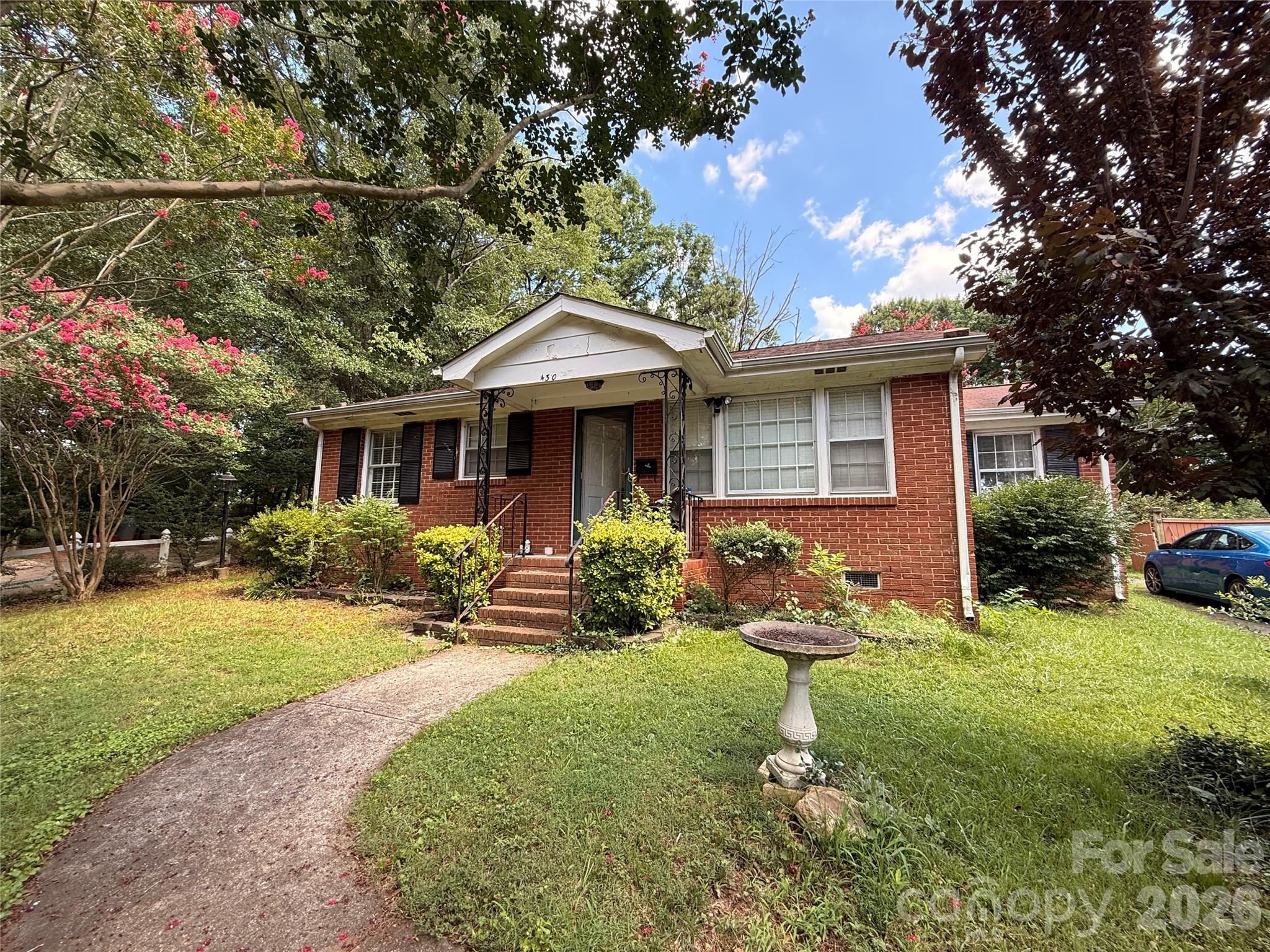 4310 Gillespie Ct, Charlotte, NC 28205