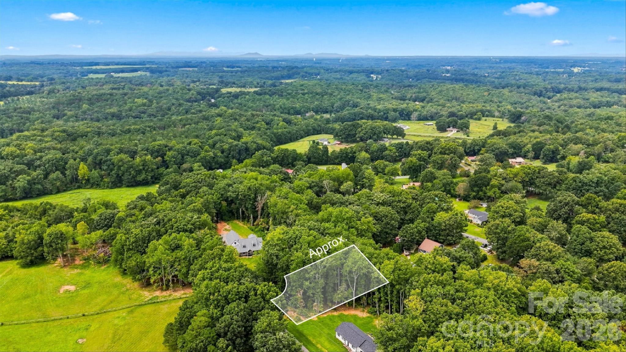 3958 Hoke St, Claremont, NC 28610
