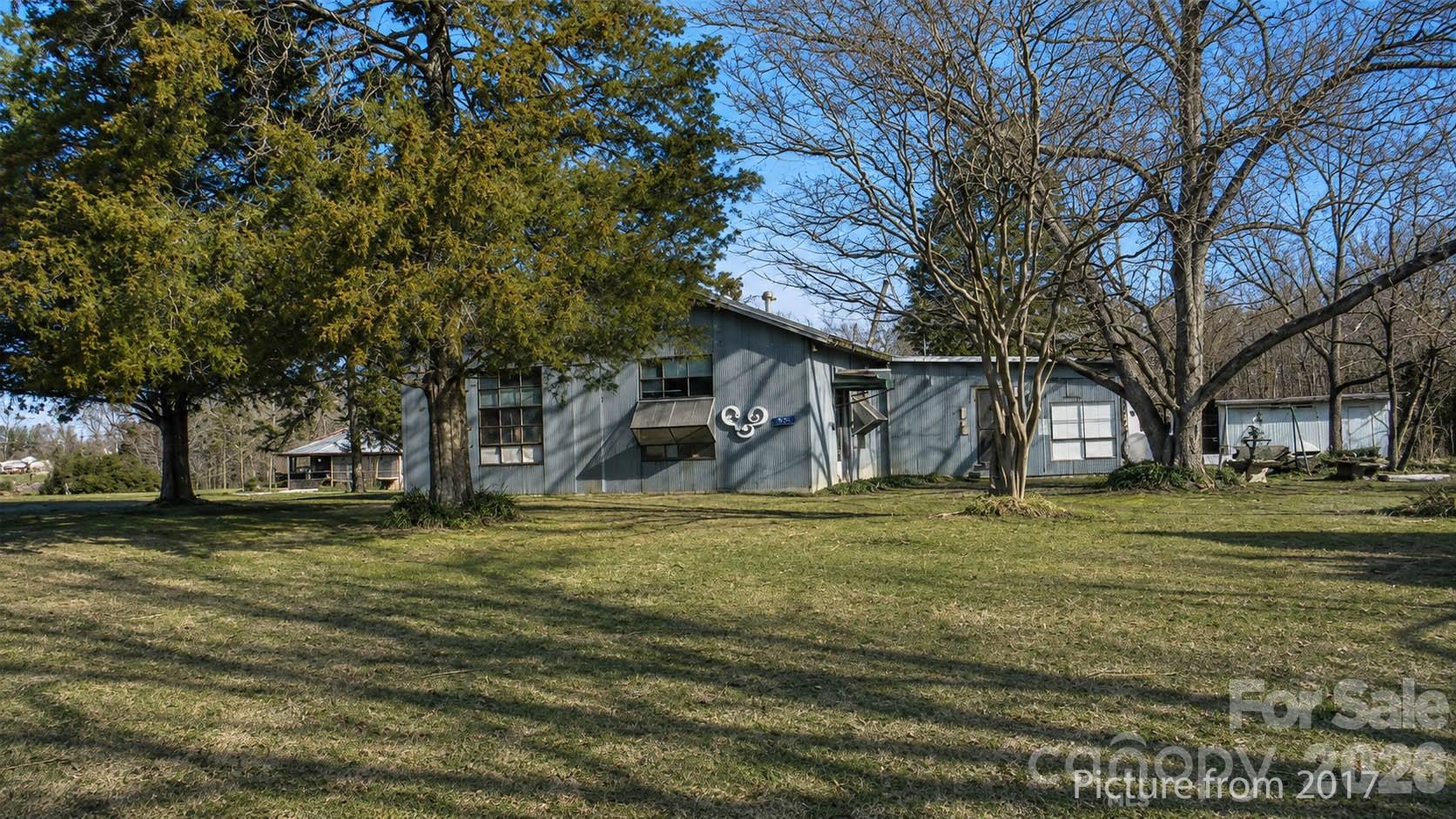 194 Old Limestone Rd W, York, SC 29745