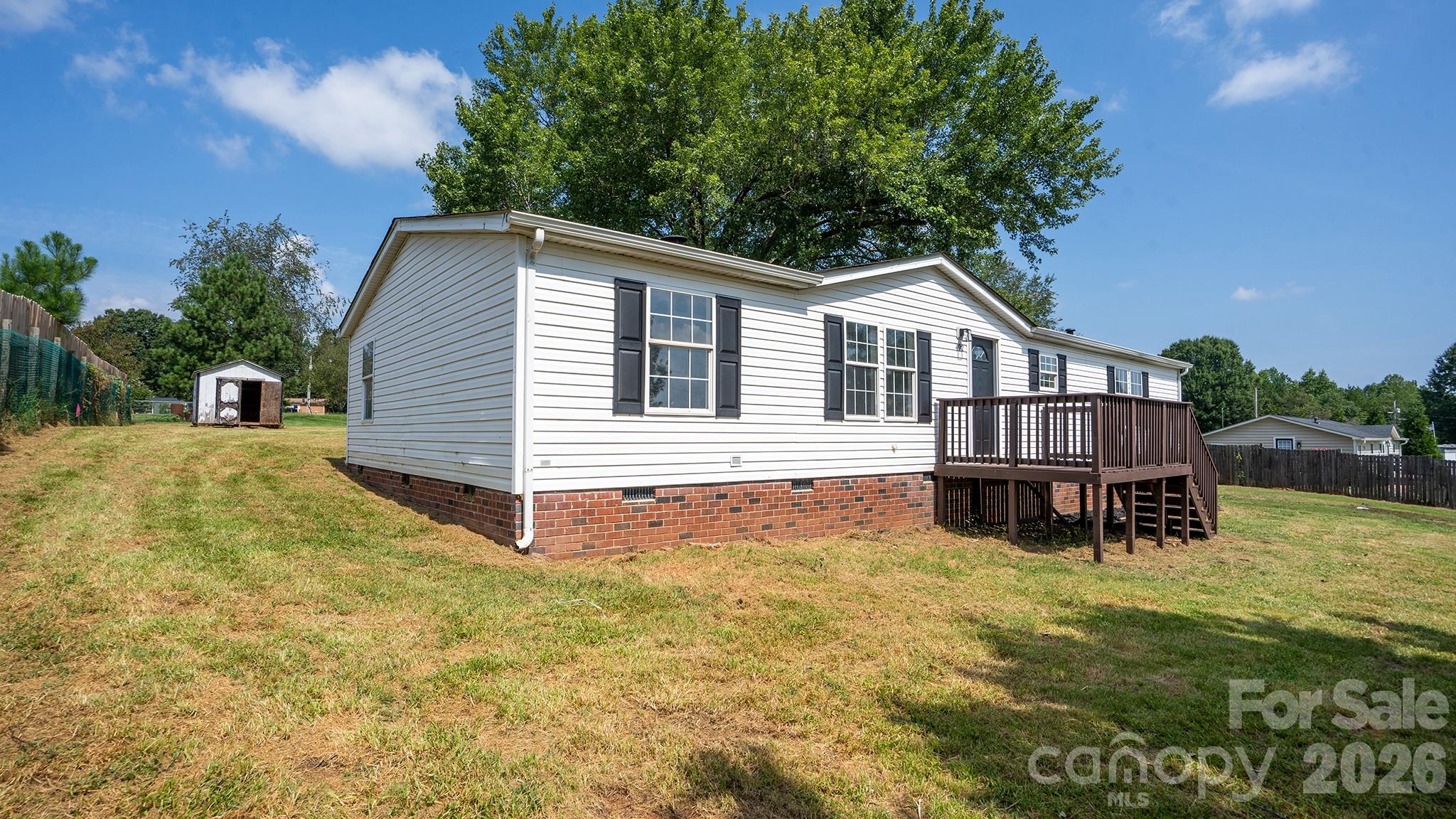 492 Bethlehem Rd, Statesville, NC 28677