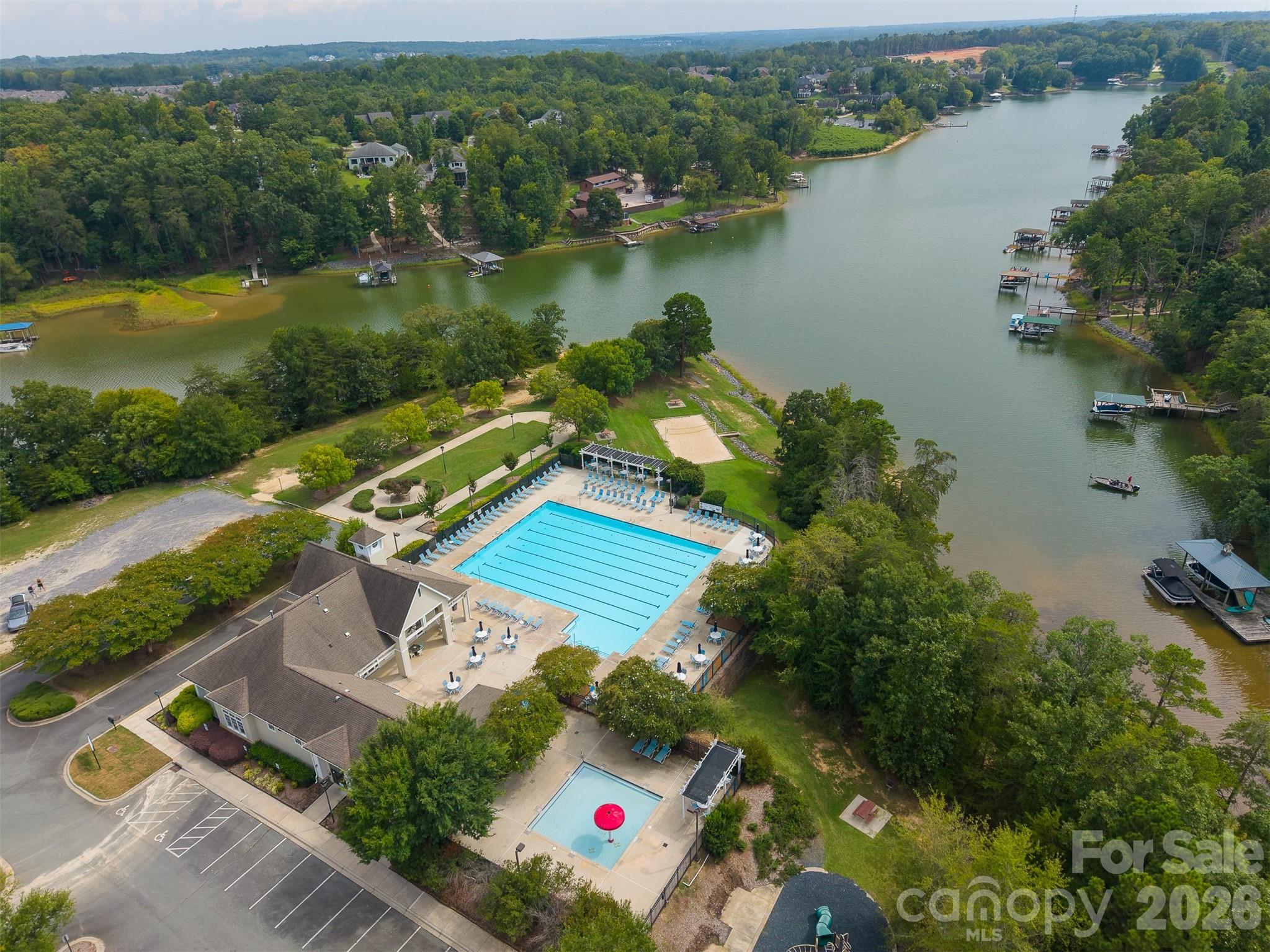 1255 Shadow Bend Dr, Tega Cay, SC 29708