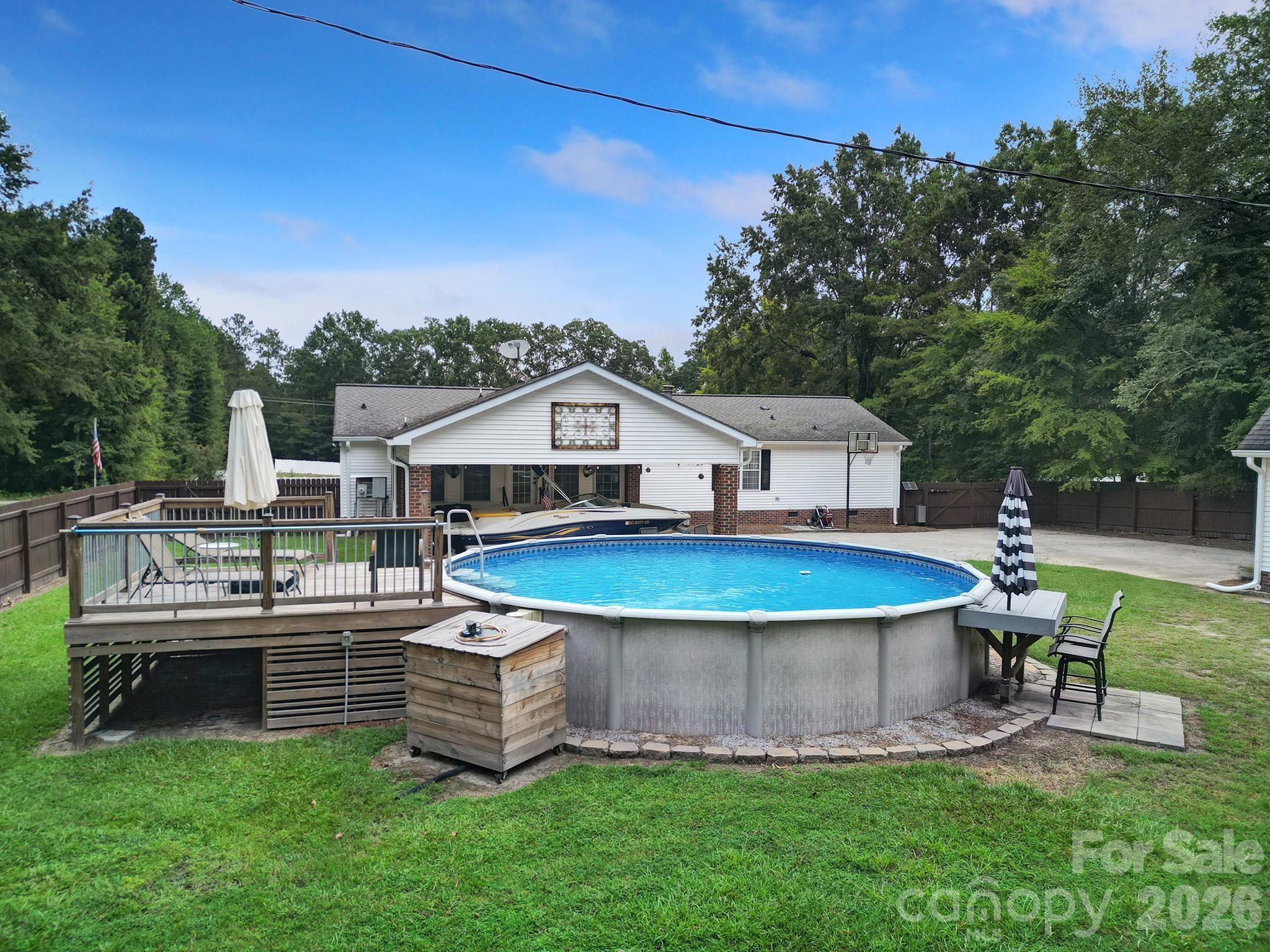 1421 Suttle Rd, Lancaster, SC 29720