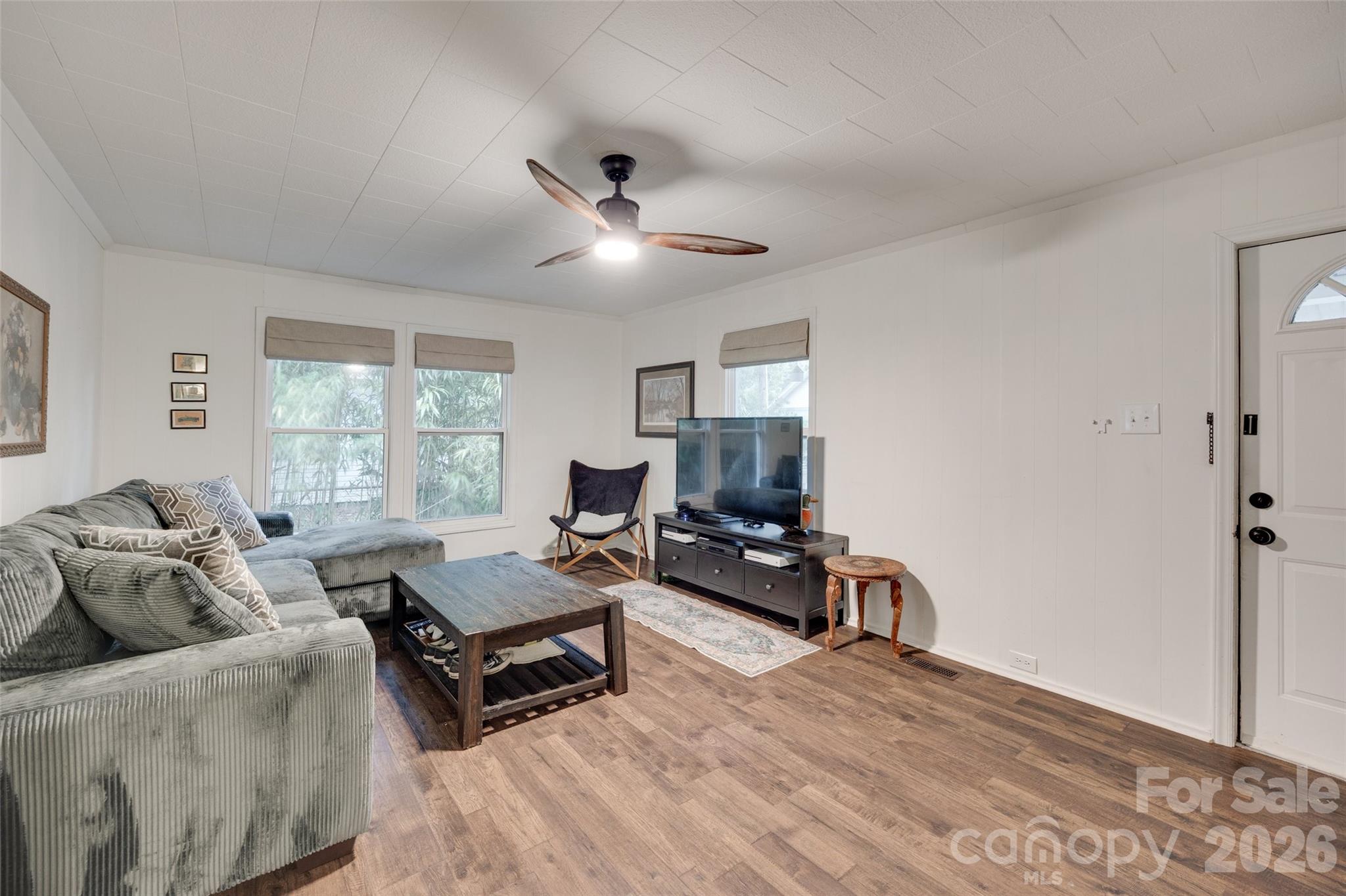 608 Spruce St, Mooresville, NC 28115