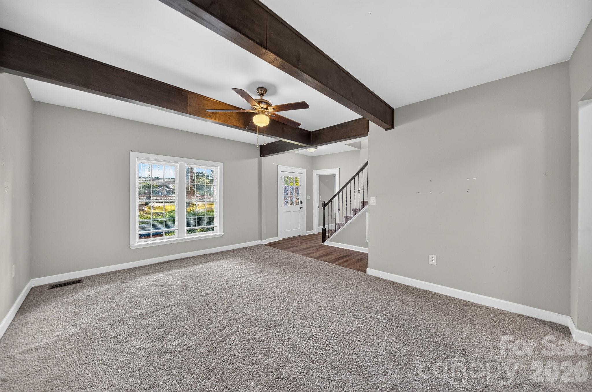 659 N Main St, Stanley, NC 28164