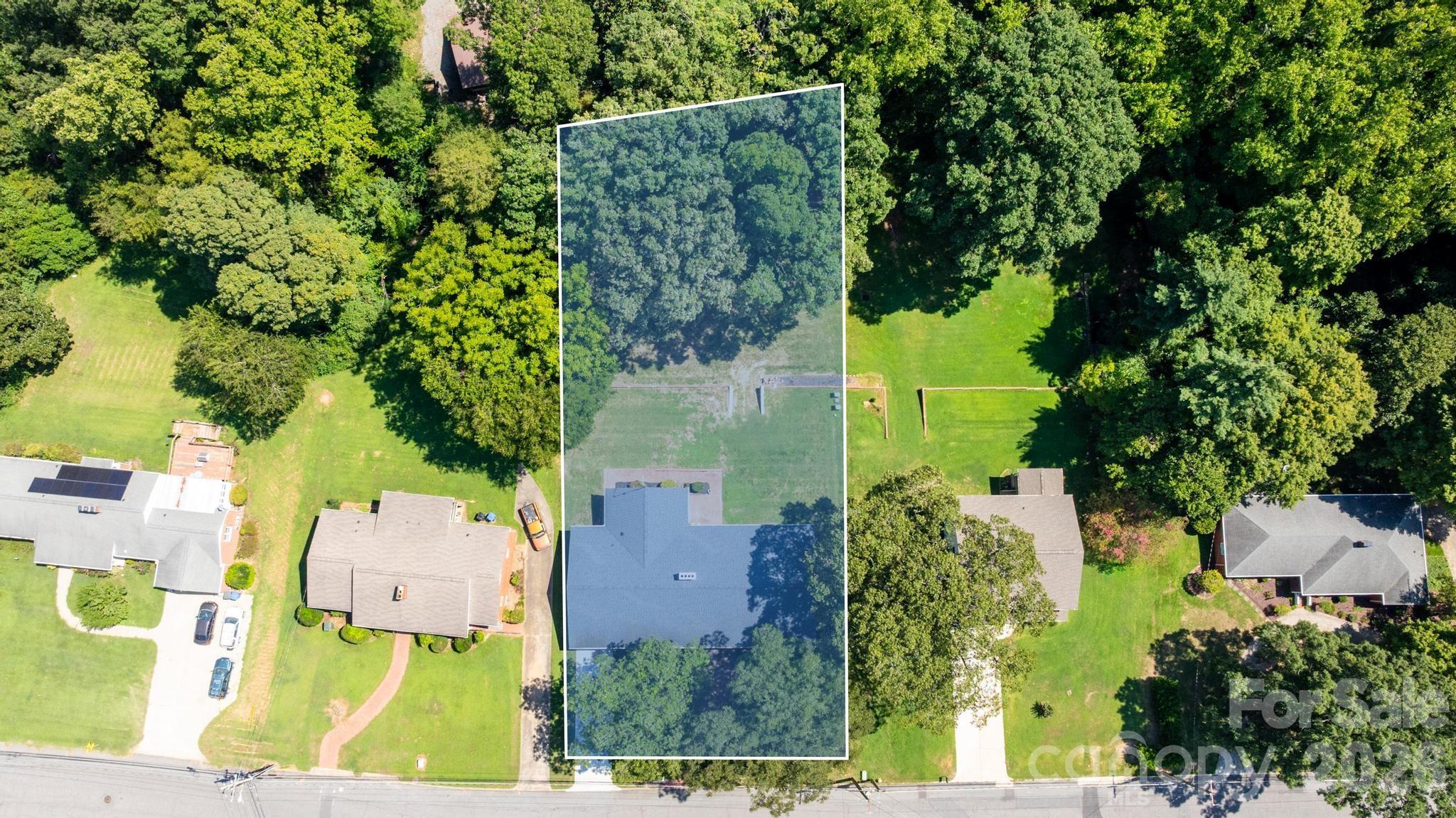 228 Cedar St, Mooresville, NC 28115
