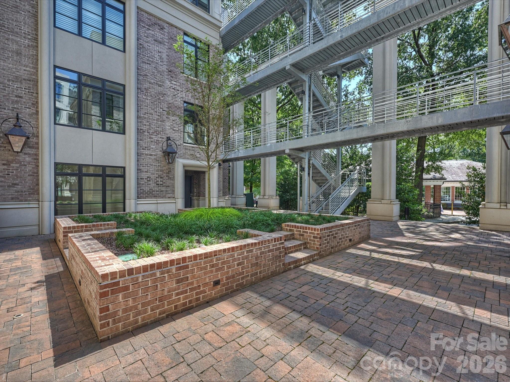 1333 Queens Rd #E4, Charlotte, NC 28207