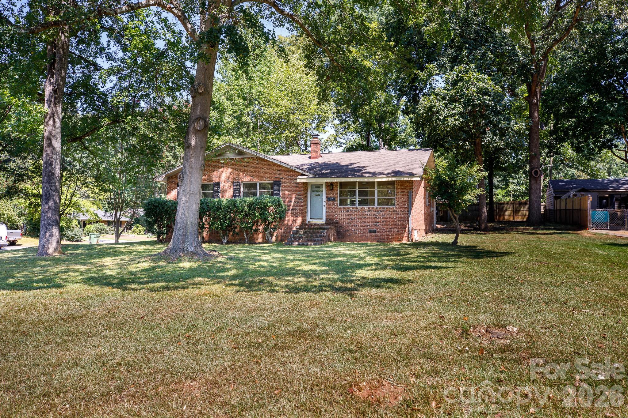122 W Gregg St, Fort Mill, SC 29715