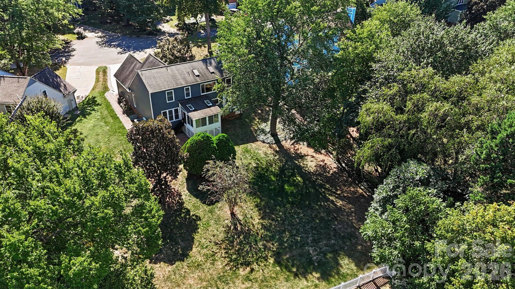 8710 Twin Trail Dr, Huntersville, NC 28078
