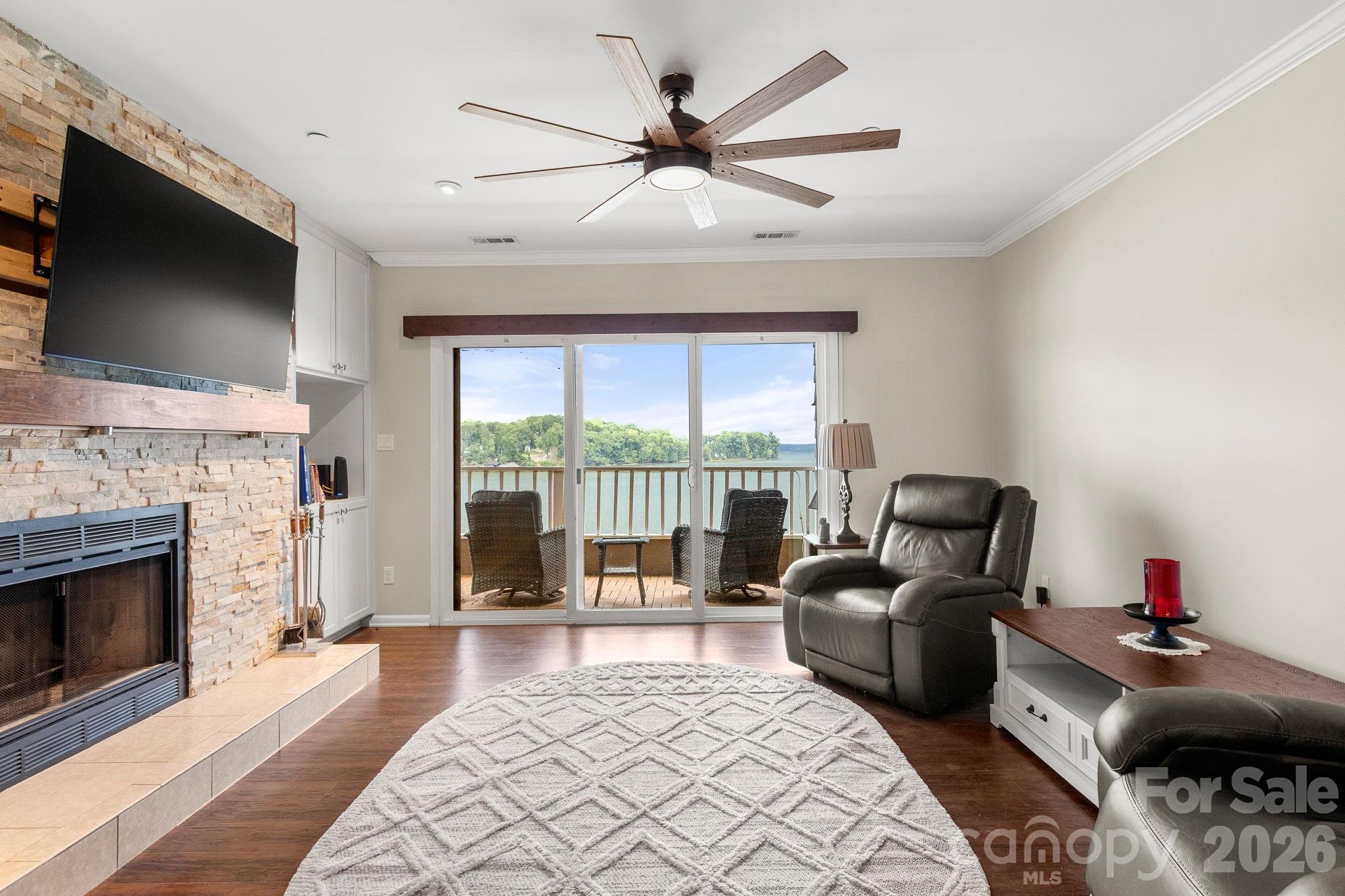 9816 Emerald Point Dr #5, Charlotte, NC 28278