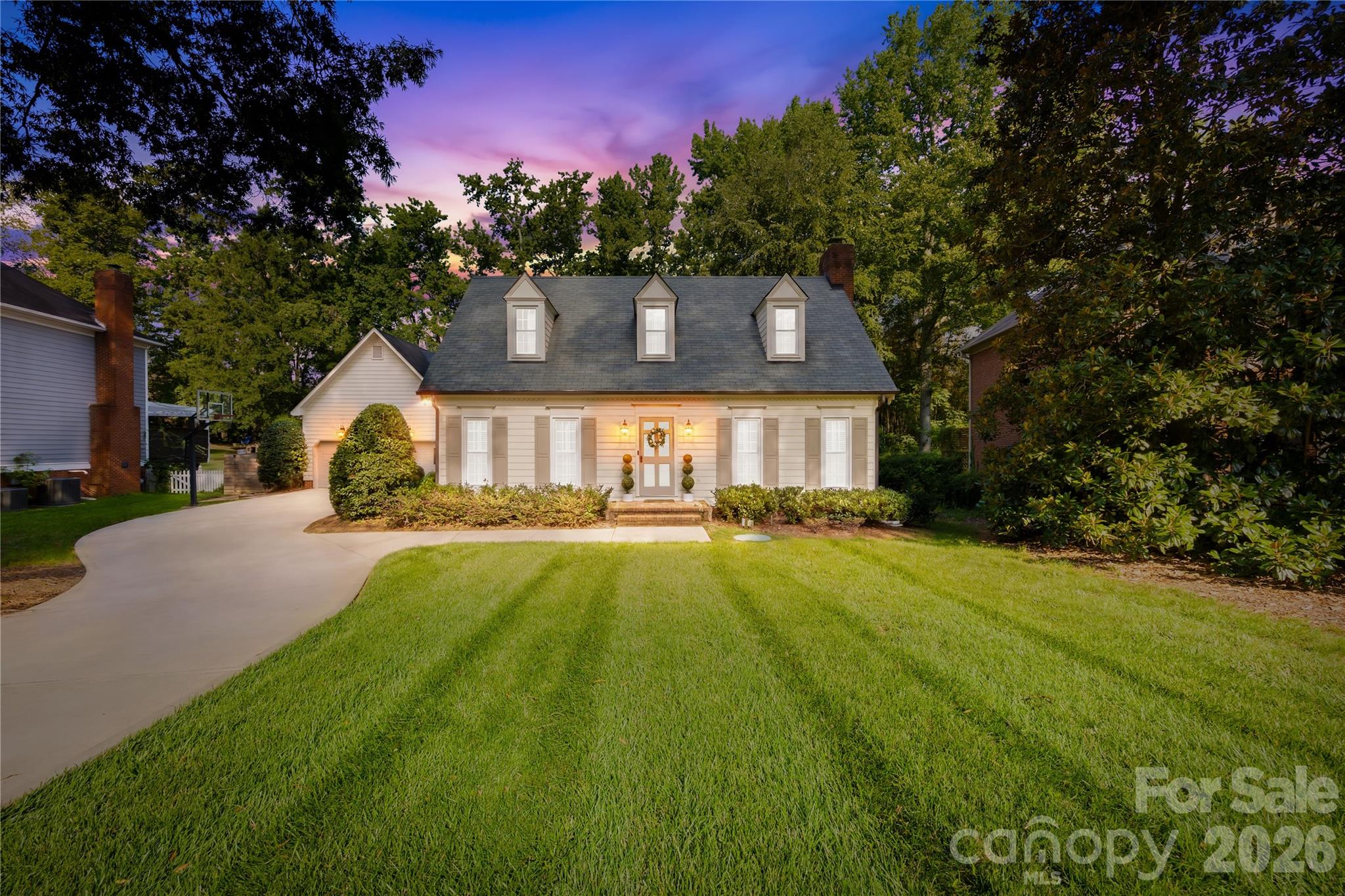 6616 Mays Chapel Ln, Charlotte, NC 28270