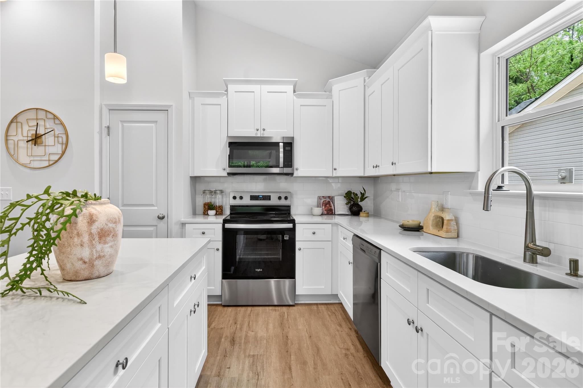 5712 Anderson Rd, Charlotte, NC 28269