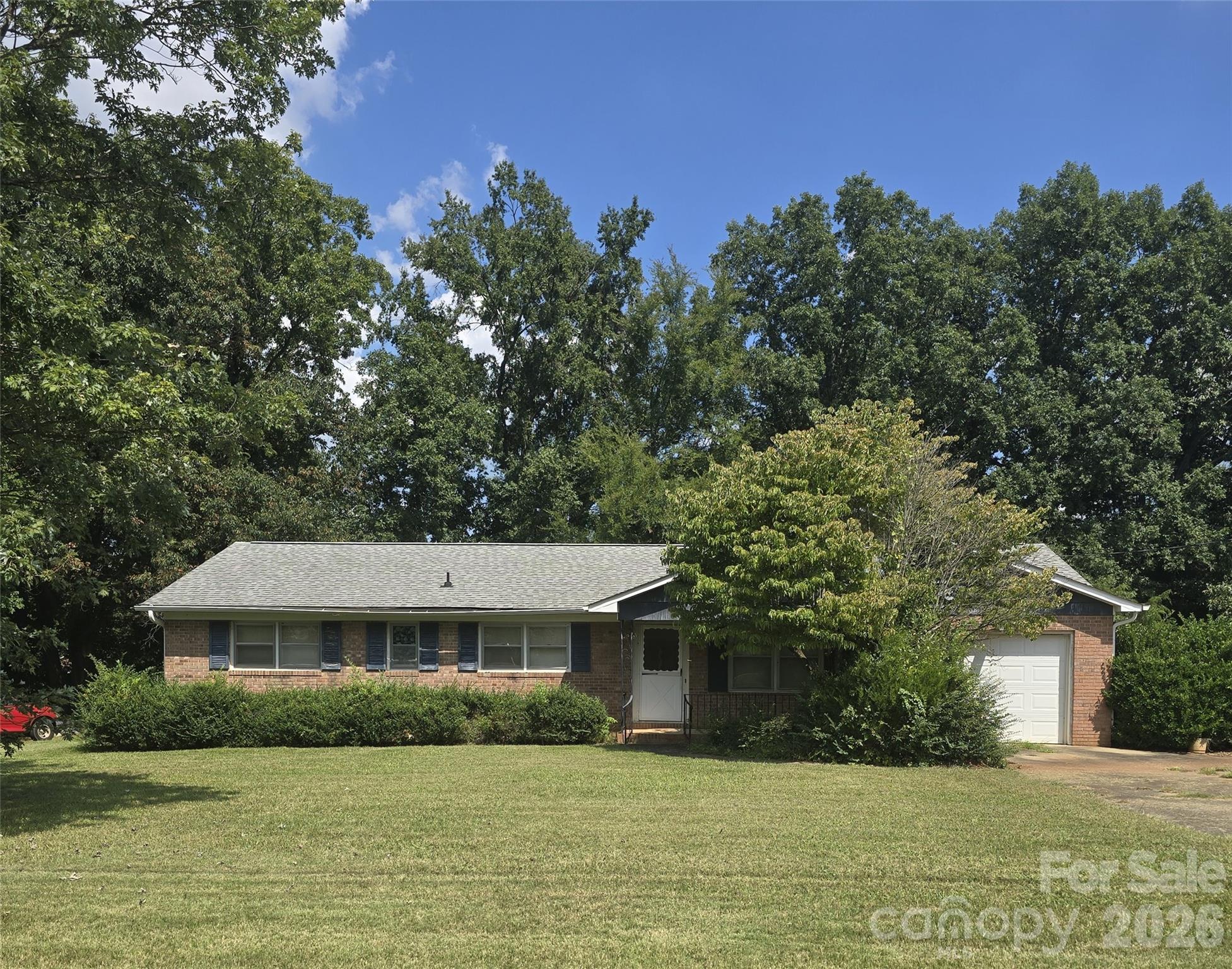 1603 Caromar Pl NW, Concord, NC 28027