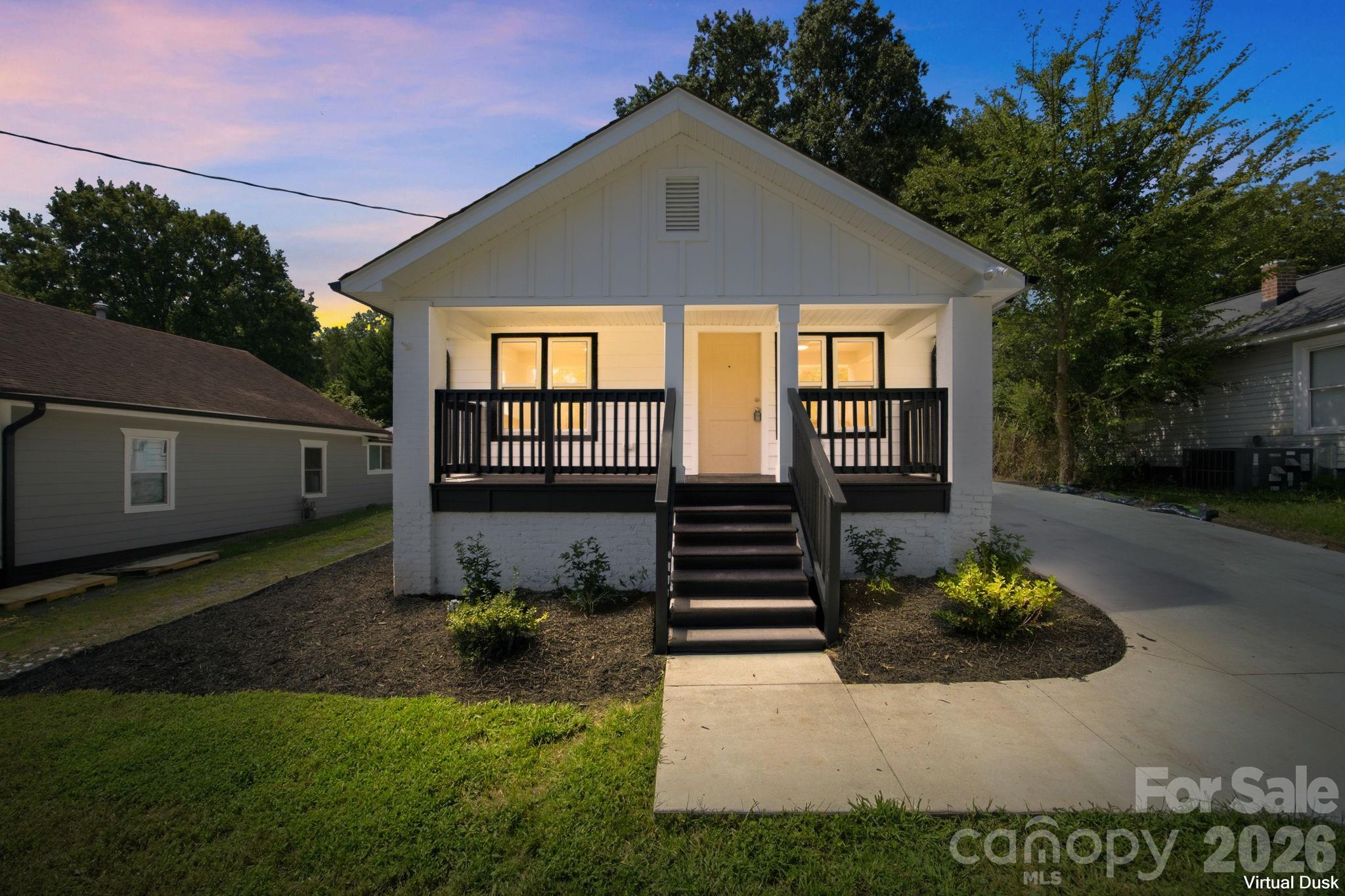 904 Oakshade Ave, Kannapolis, NC 28083