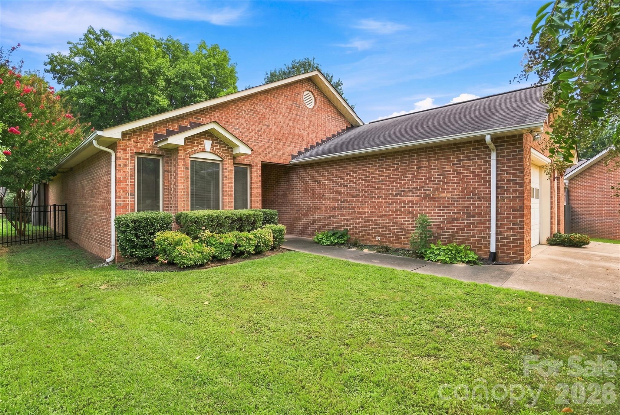 1850 Charter Dr, Rock Hill, SC 29732