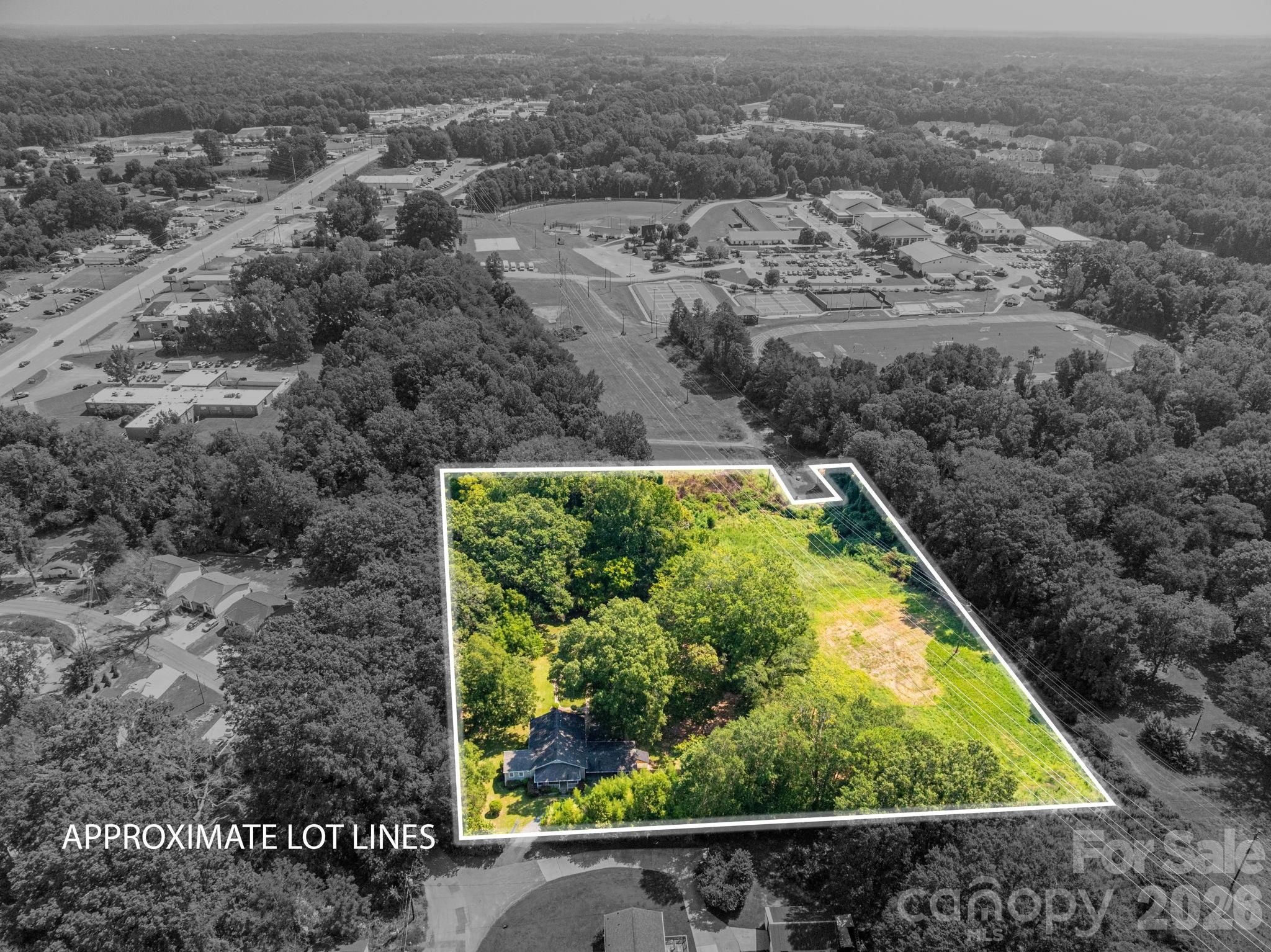 301 Belt Dr, Gastonia, NC 28056