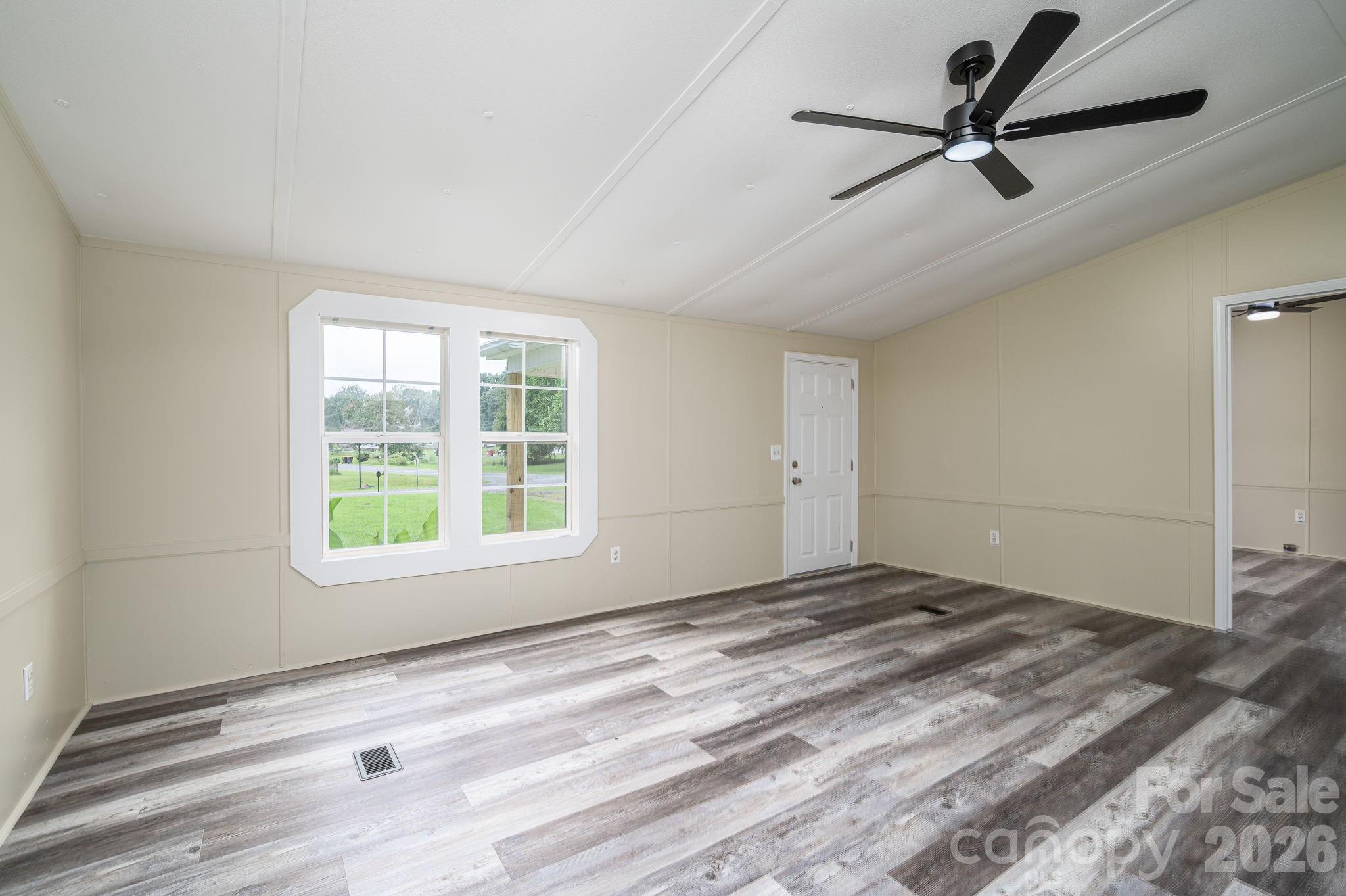 3515 Jeanette Dr, Iron Station, NC 28080