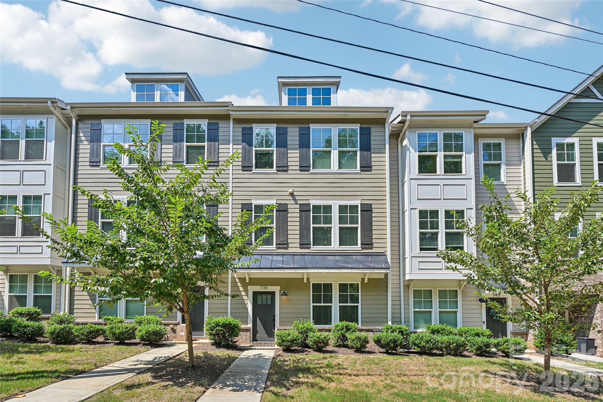 739 Beaty St, Davidson, NC 28036