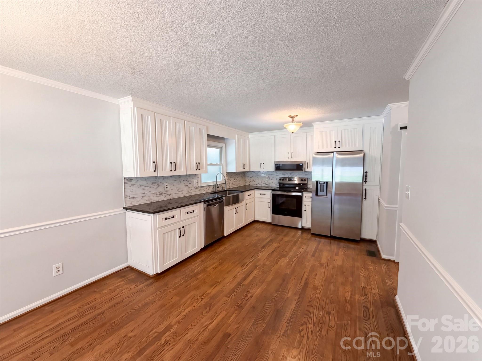 4614 Hickory Grove Rd, Mount Holly, NC 28120