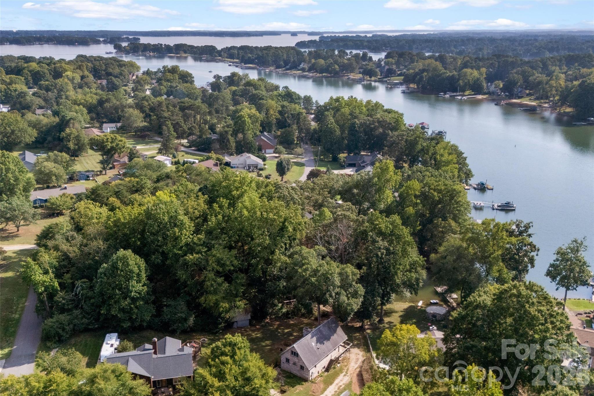 131 Baywatch Dr, Mooresville, NC 28117