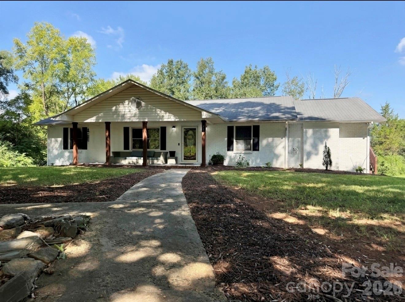 715 Grandview Rd, Clover, SC 29710