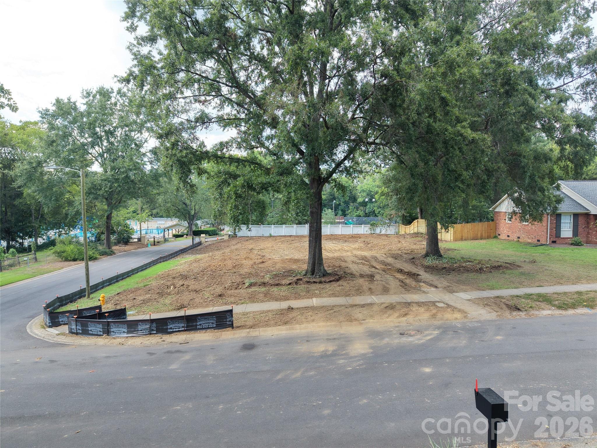 6501 Windyrush Rd, Charlotte, NC 28226