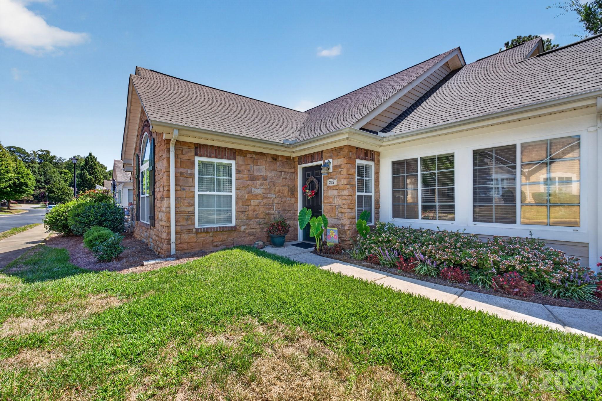 232 Lone Oak Cir, Rock Hill, SC 29732