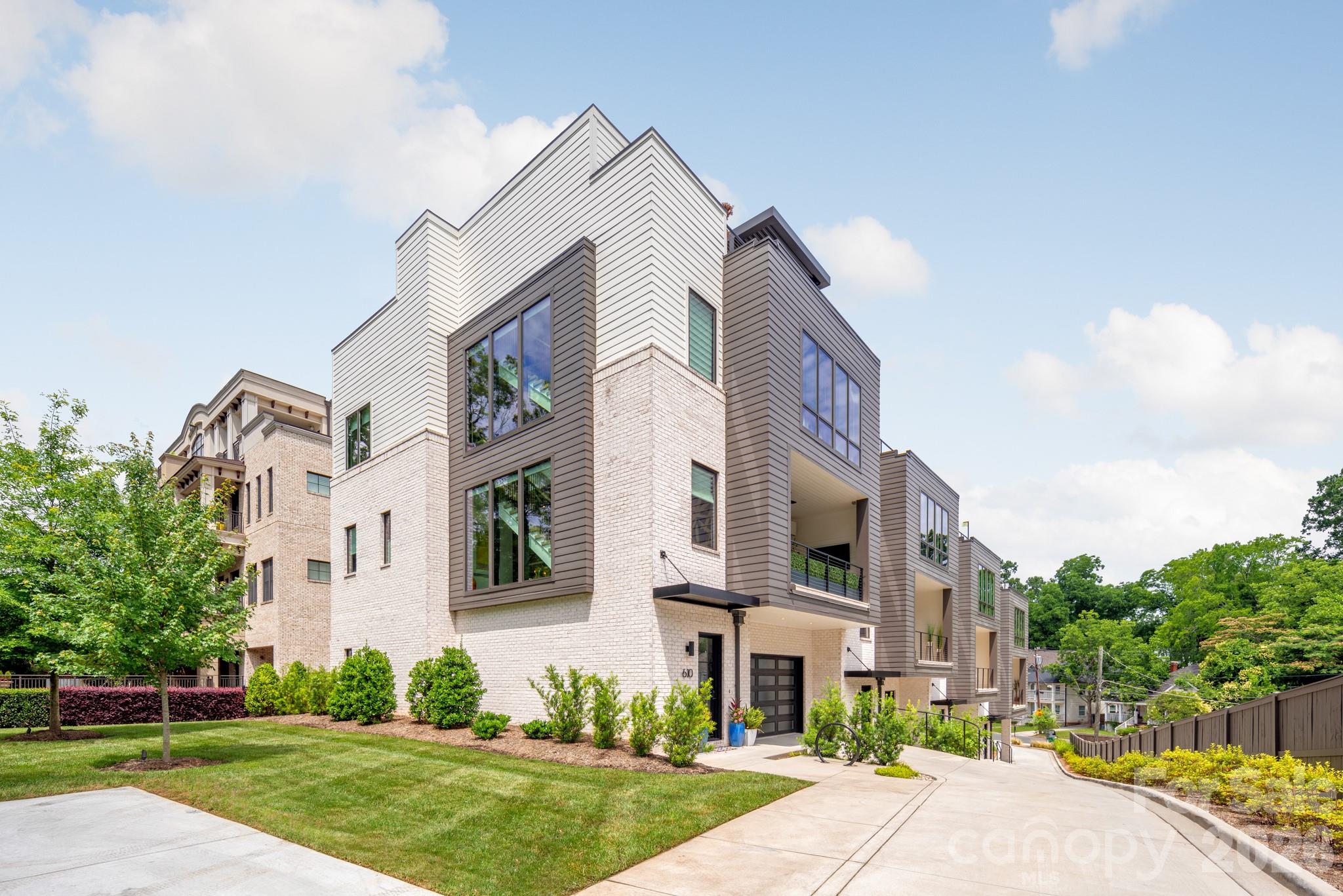 610 Queens Rd, Charlotte, NC 28207