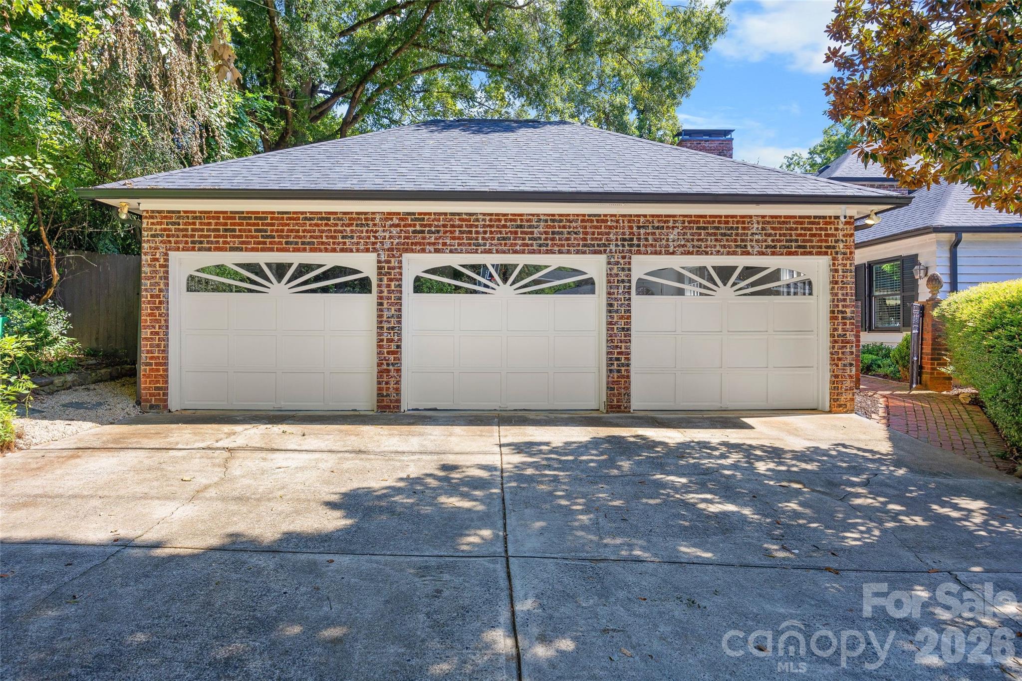 1838 S Wendover Rd, Charlotte, NC 28211