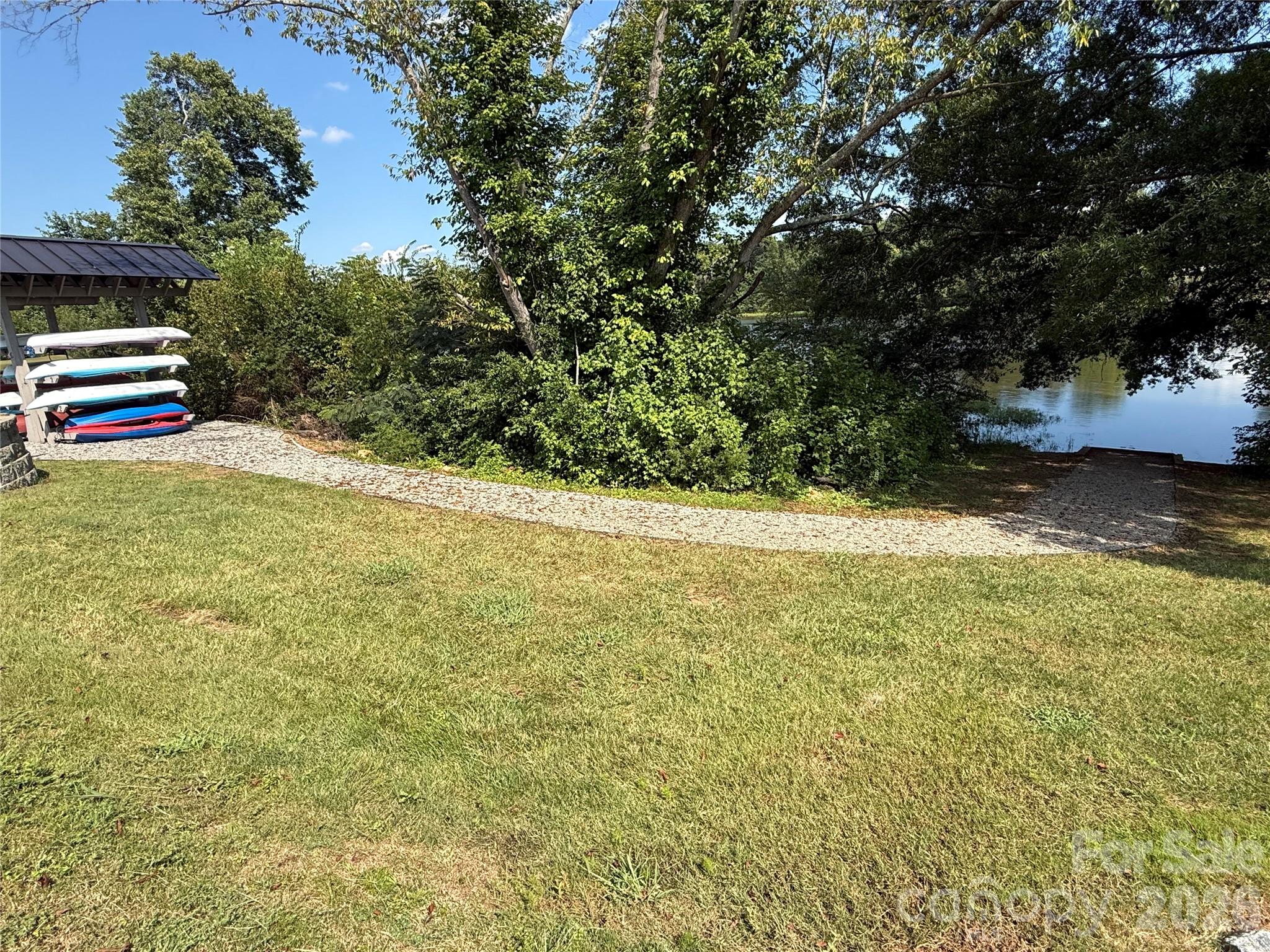 107 Longleaf Dr, Mooresville, NC 28117