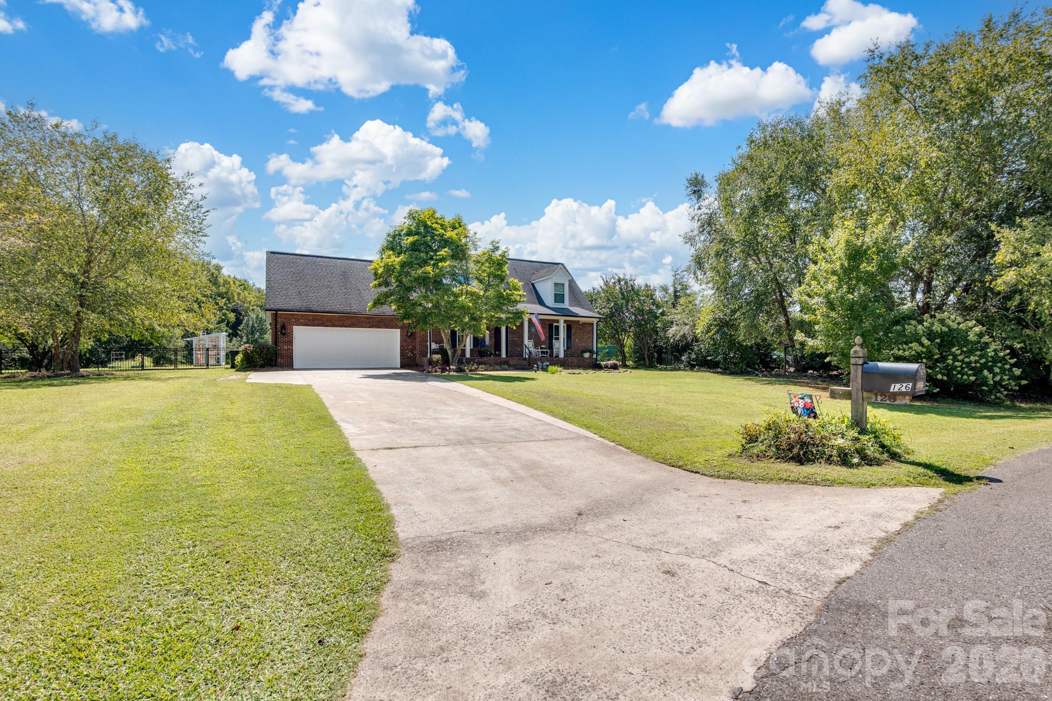 126 Fox Fire Rn, Gastonia, NC 28052