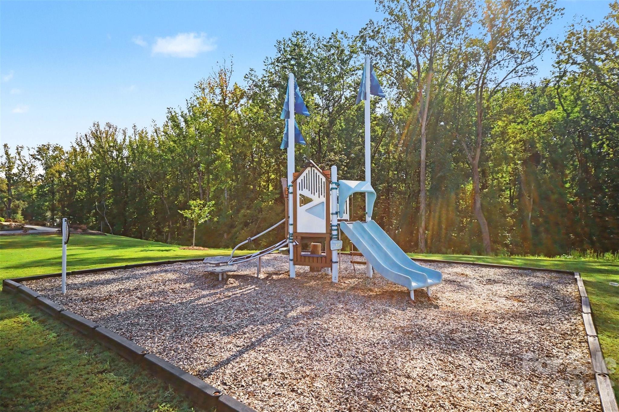 3150 Maple Ridge Dr, Gastonia, NC 28052