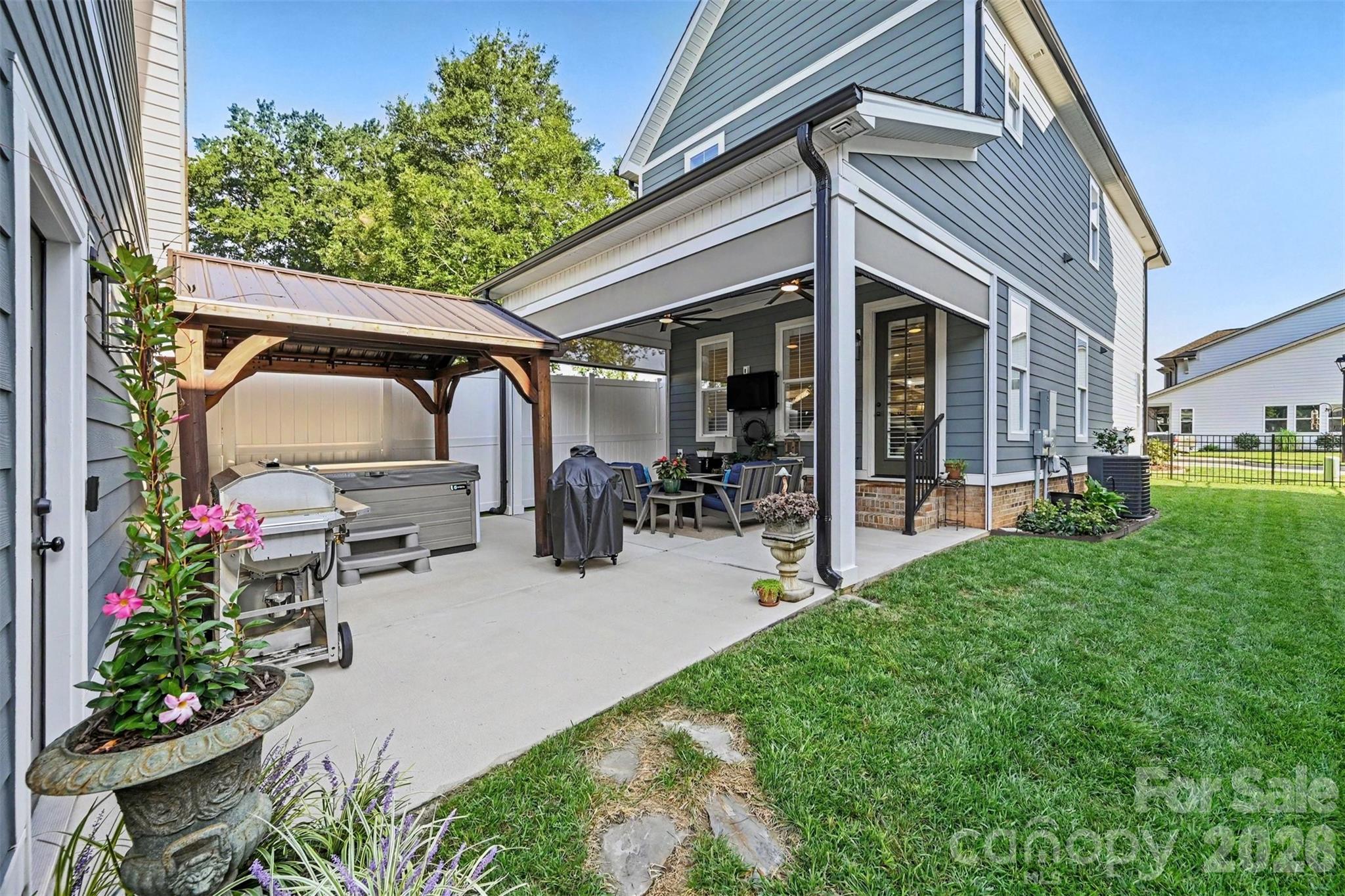 131 W F St, Kannapolis, NC 28081