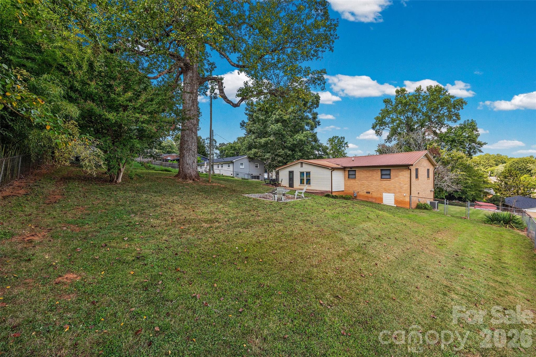 2435 Lewiston Dr, Gastonia, NC 28054
