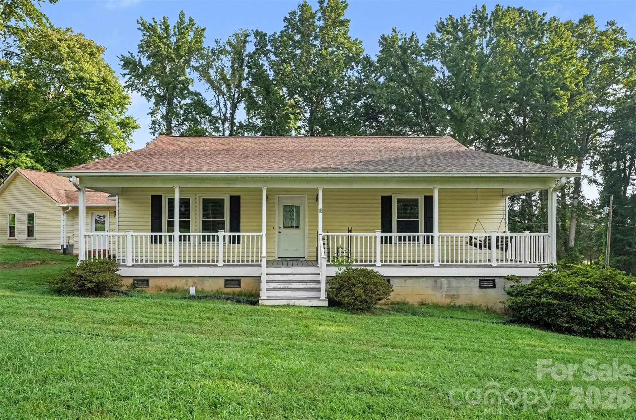 171 Bevis Ln, Statesville, NC 28677
