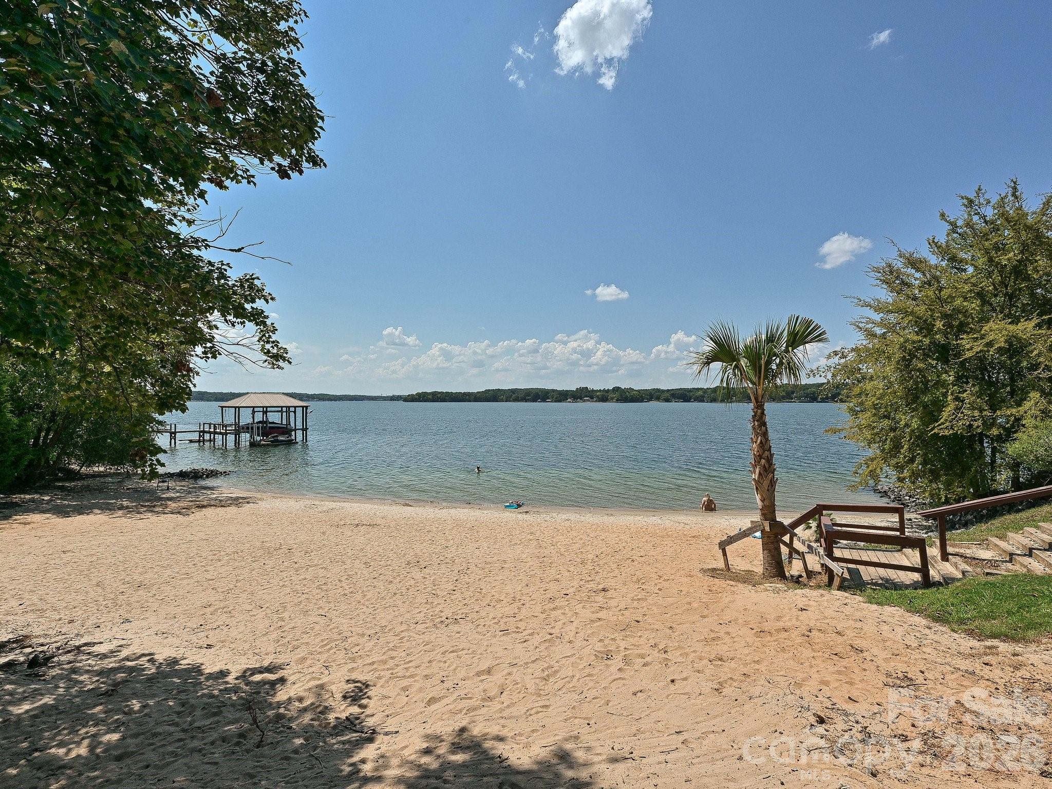 1021 Knob Creek Ln, Tega Cay, SC 29708
