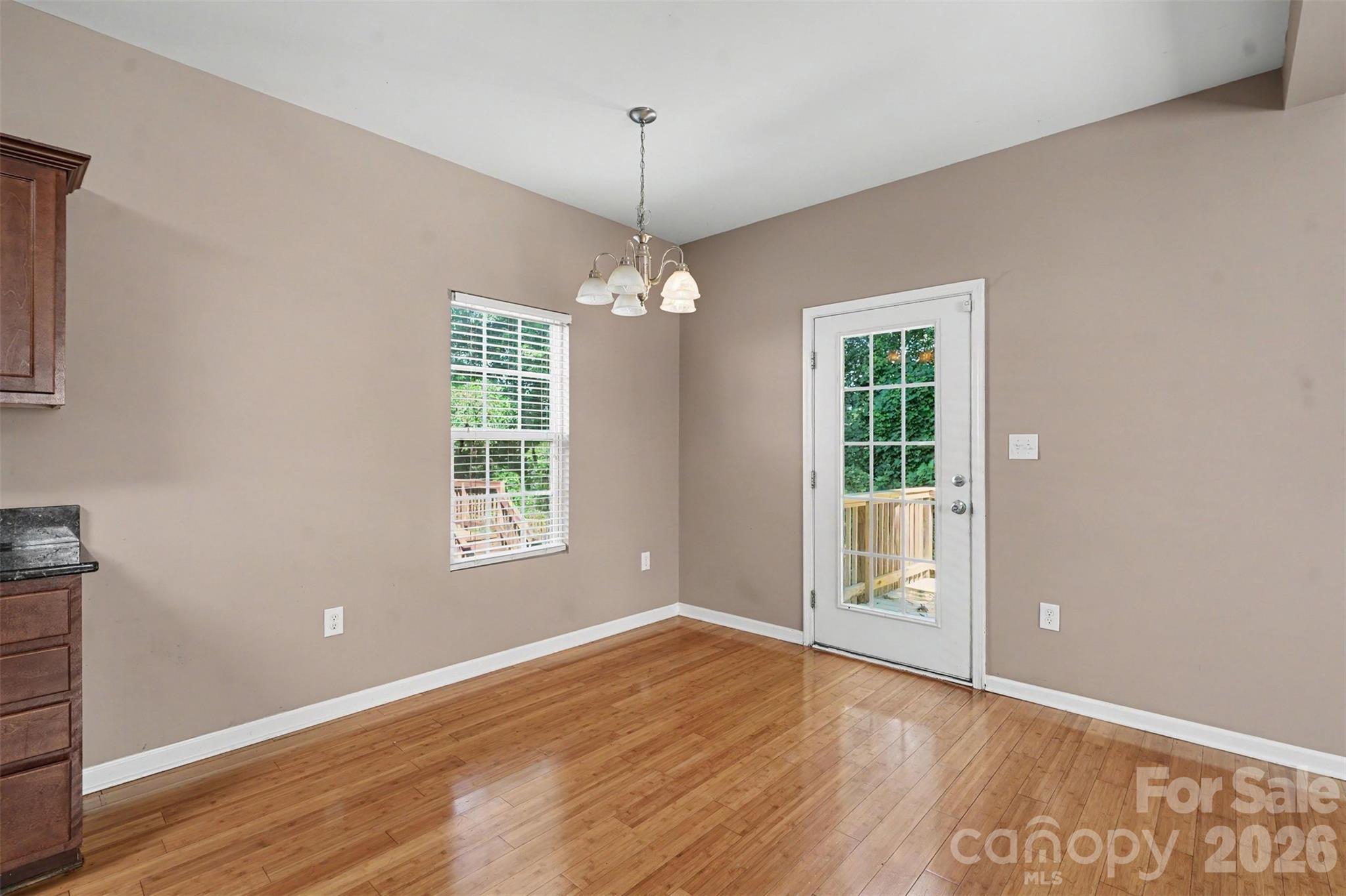 145 High Bluff Cir, Mooresville, NC 28115