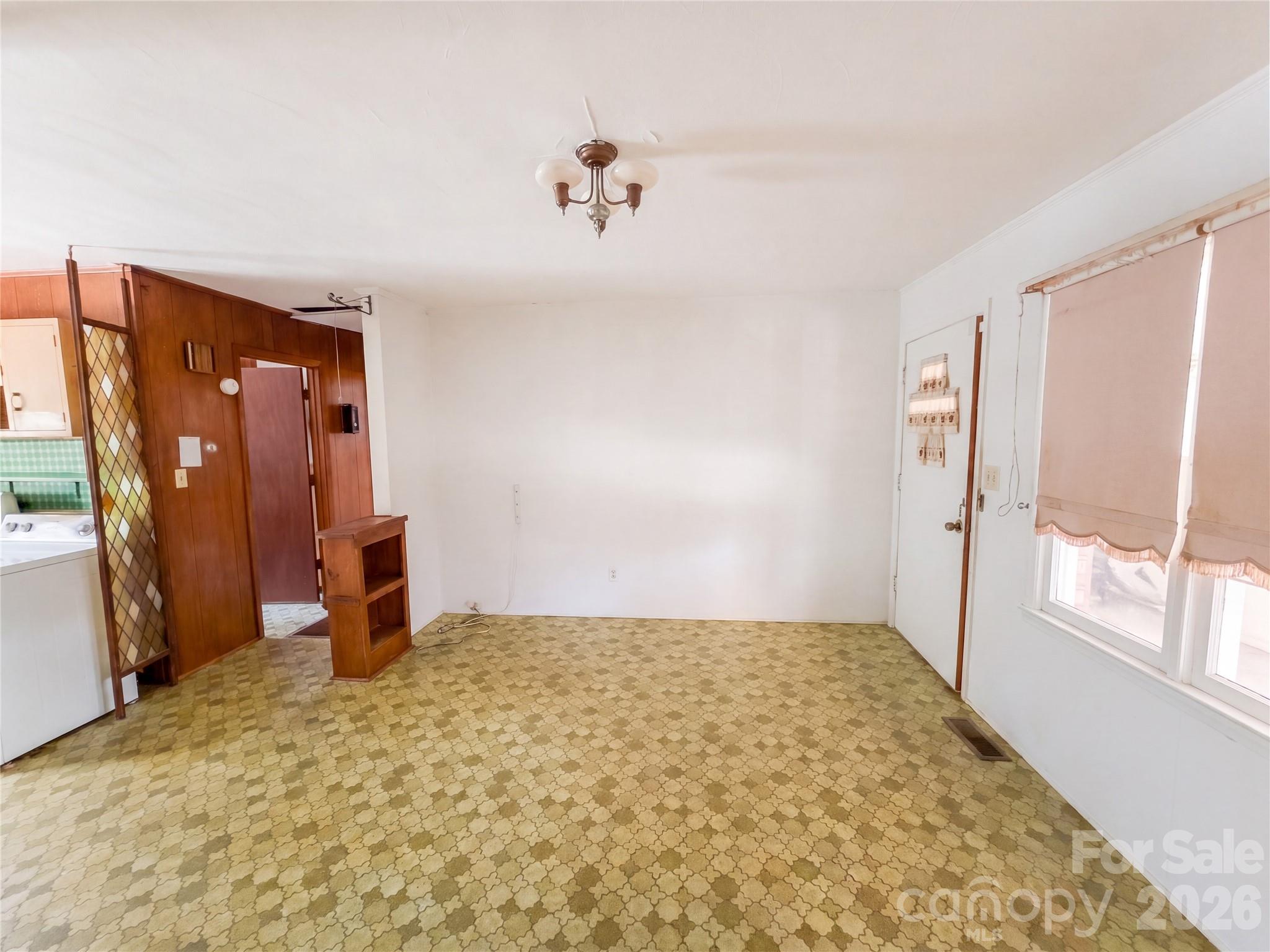 4736 Crowders Crest Dr, Gastonia, NC 28052