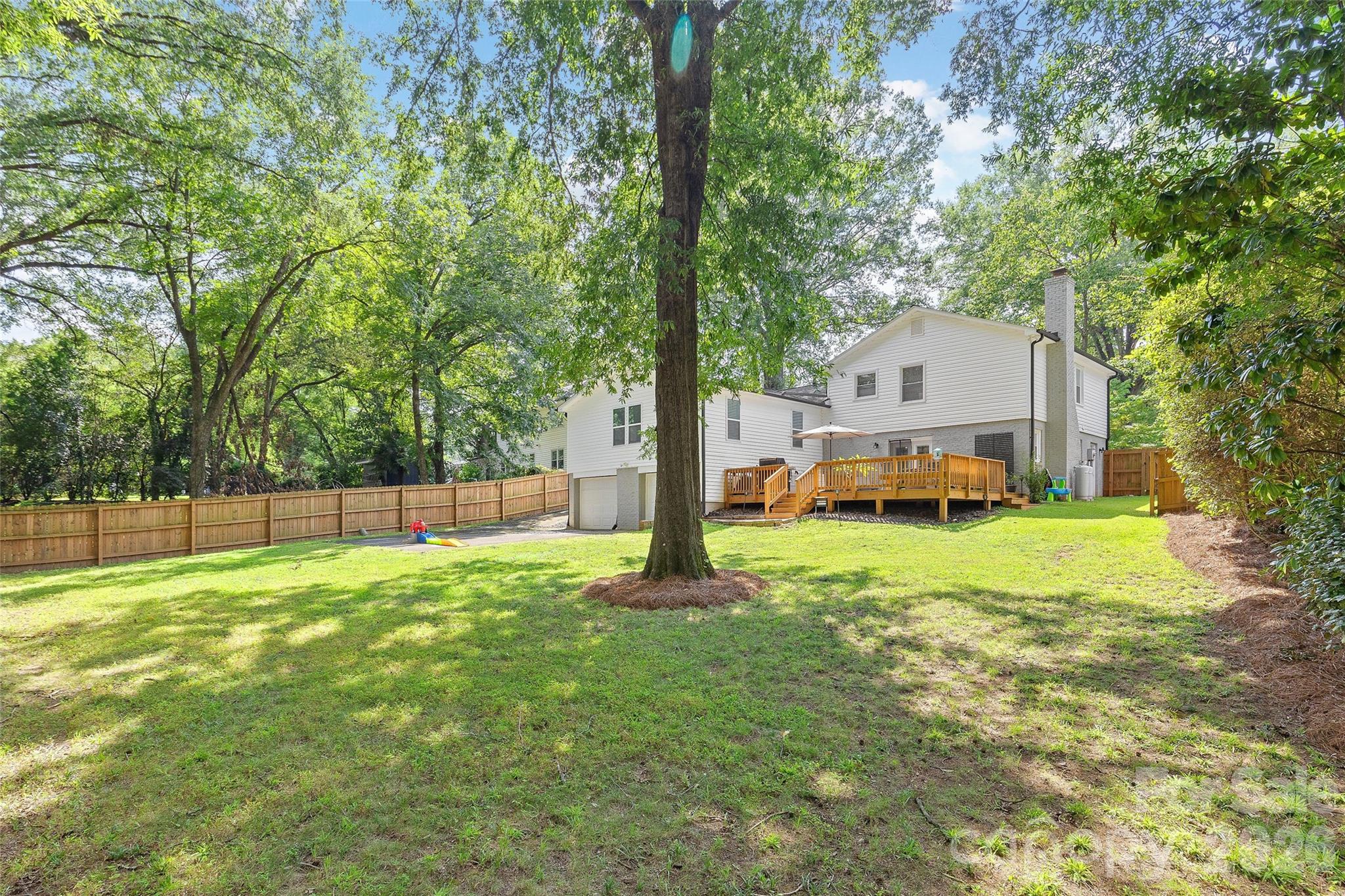 6623 Long Meadow Rd, Charlotte, NC 28210