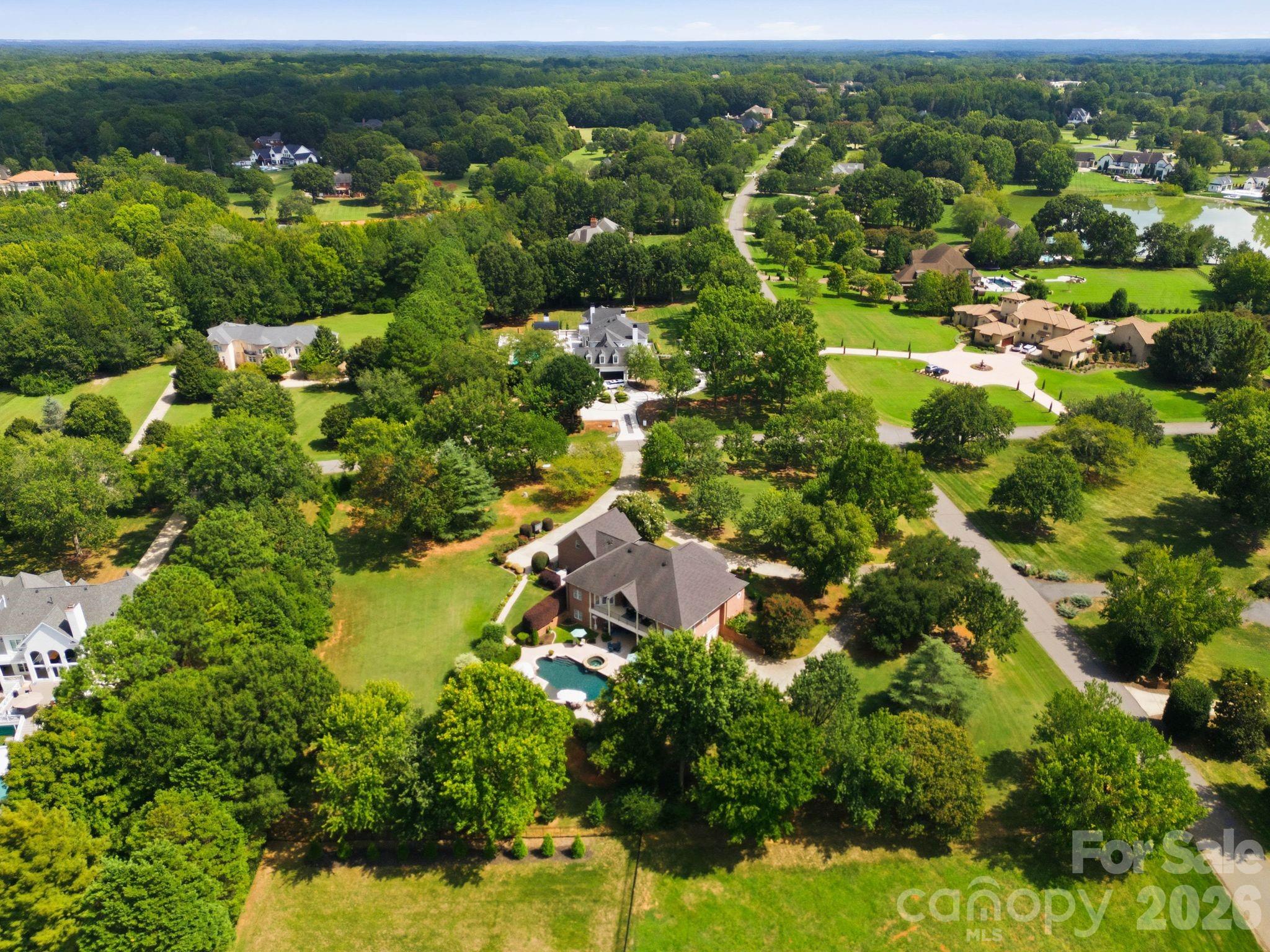 459 Valley Run Dr, Waxhaw, NC 28173