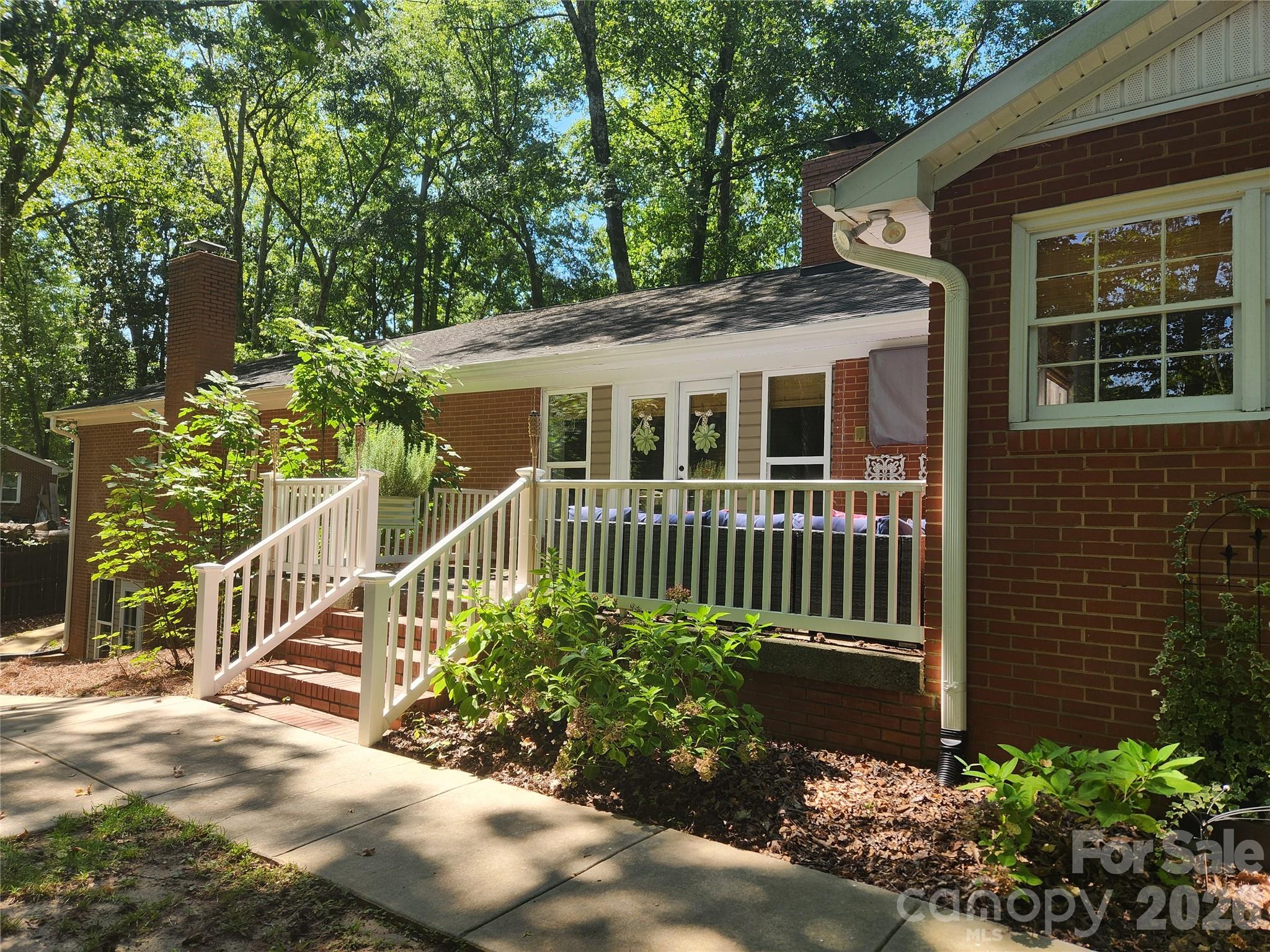 1414 Clark Pl, Lancaster, SC 29720