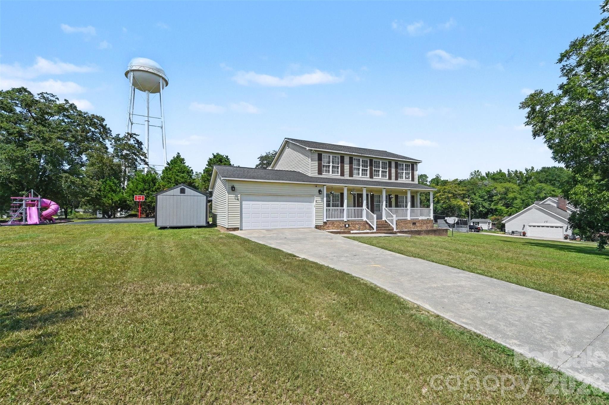 204 Rowland Ave, Heath Springs, SC 29058