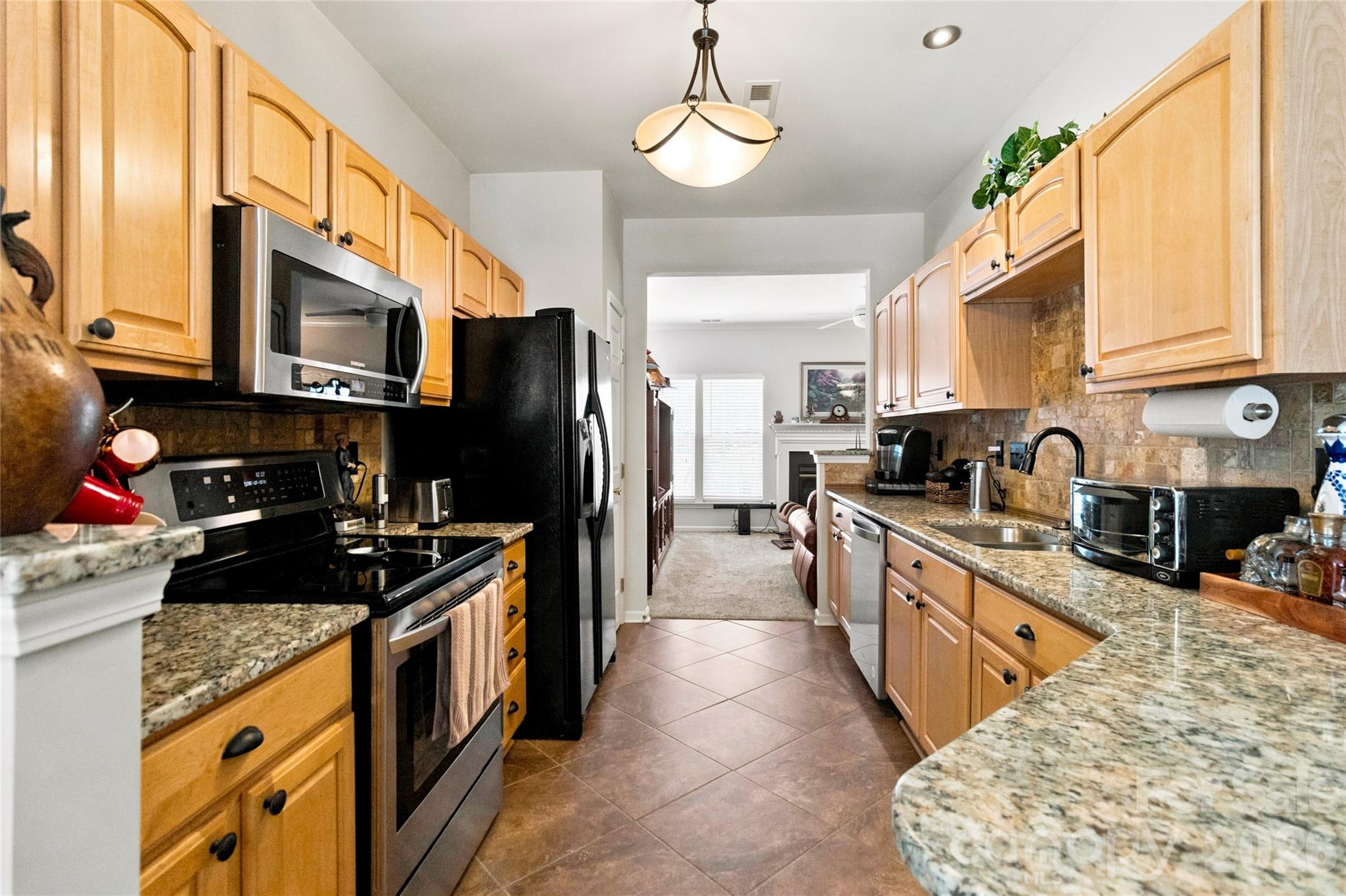 17742 Delmas Dr, Cornelius, NC 28031