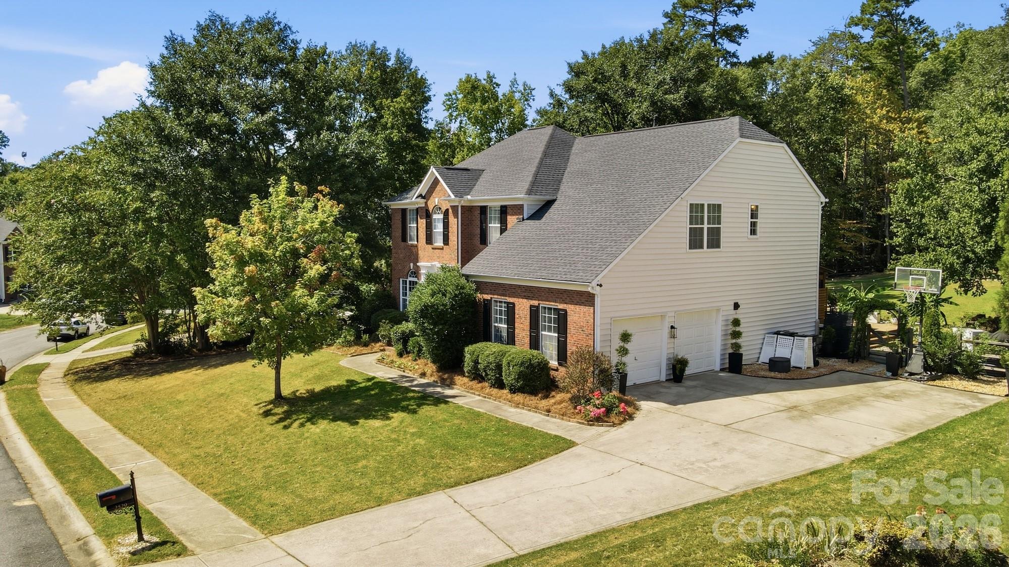 2529 Shady Reach Ln, Charlotte, NC 28214
