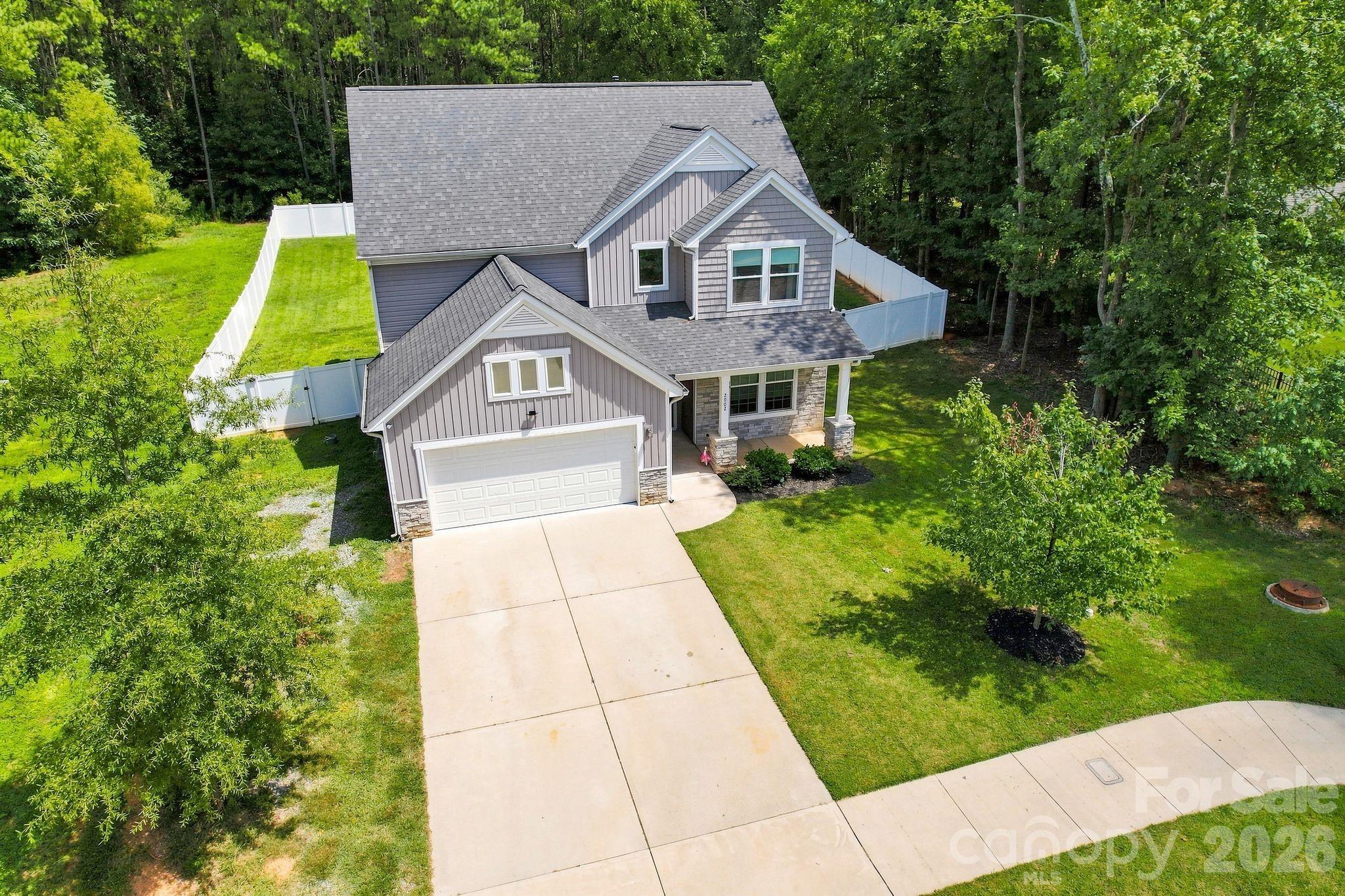 2902 Oakdale Rd, Charlotte, NC 28216