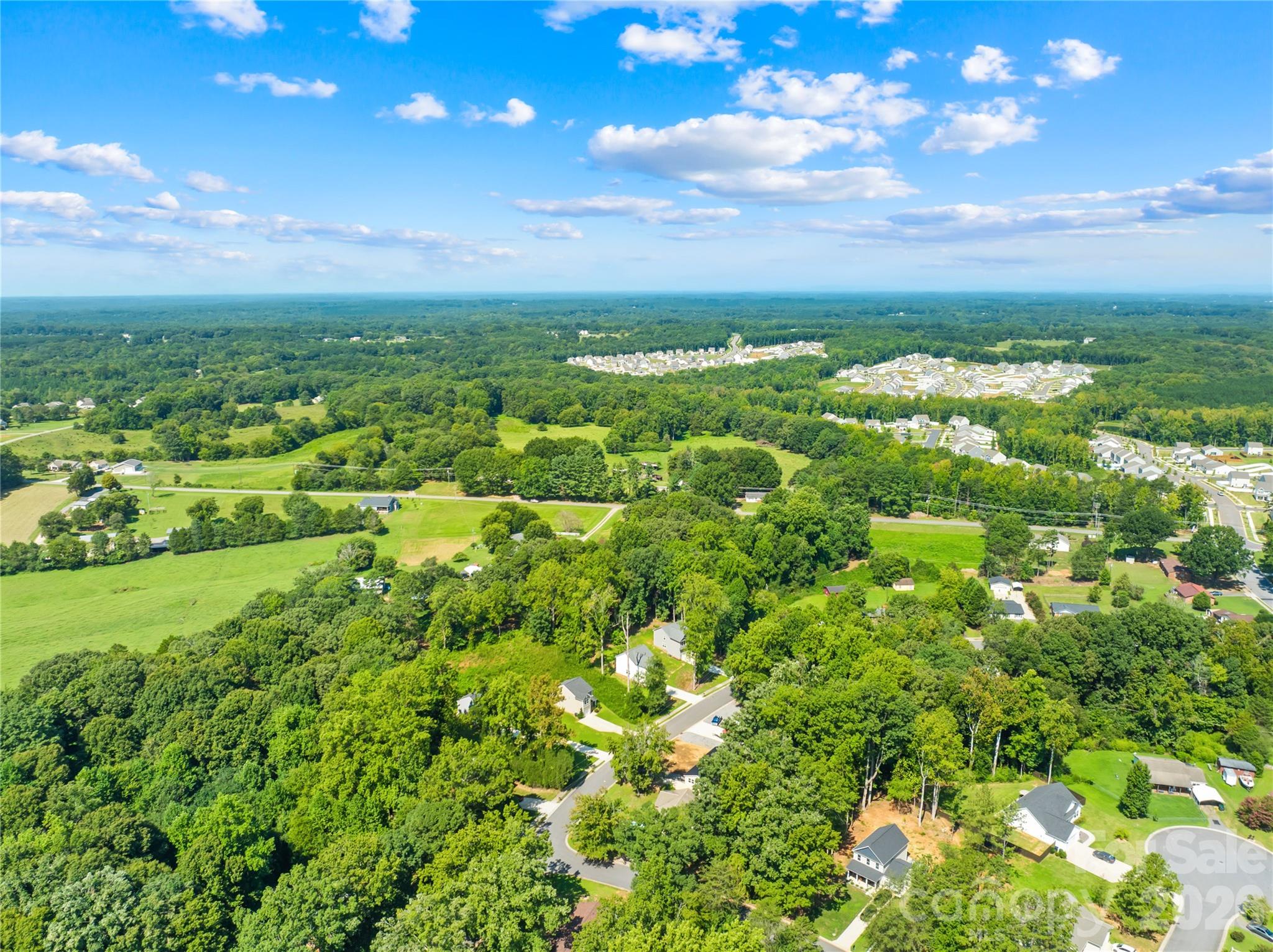 242 Valleybrook Ln, Troutman, NC 28166