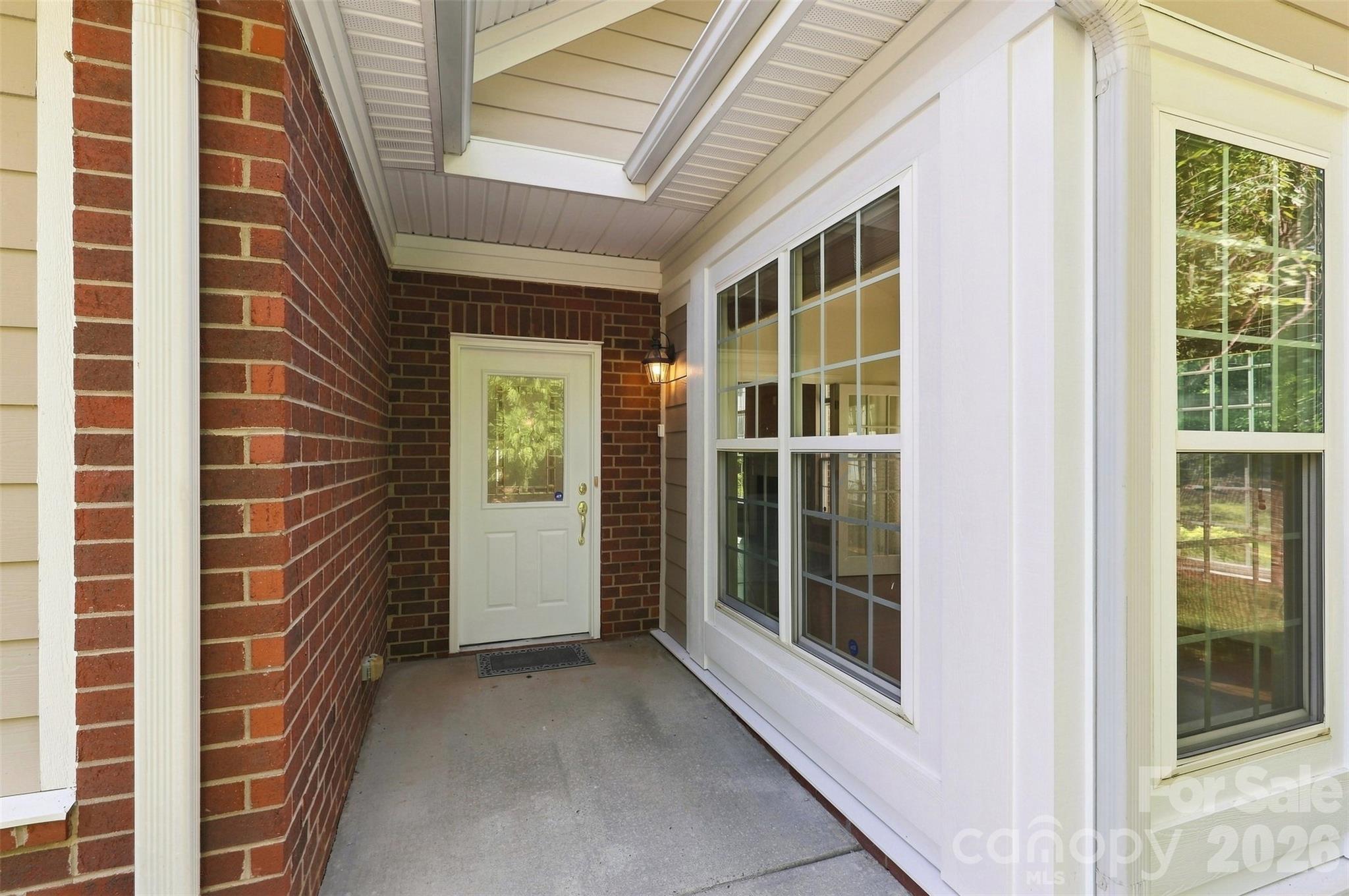 3225 Abbey Walk Ln, Matthews, NC 28105
