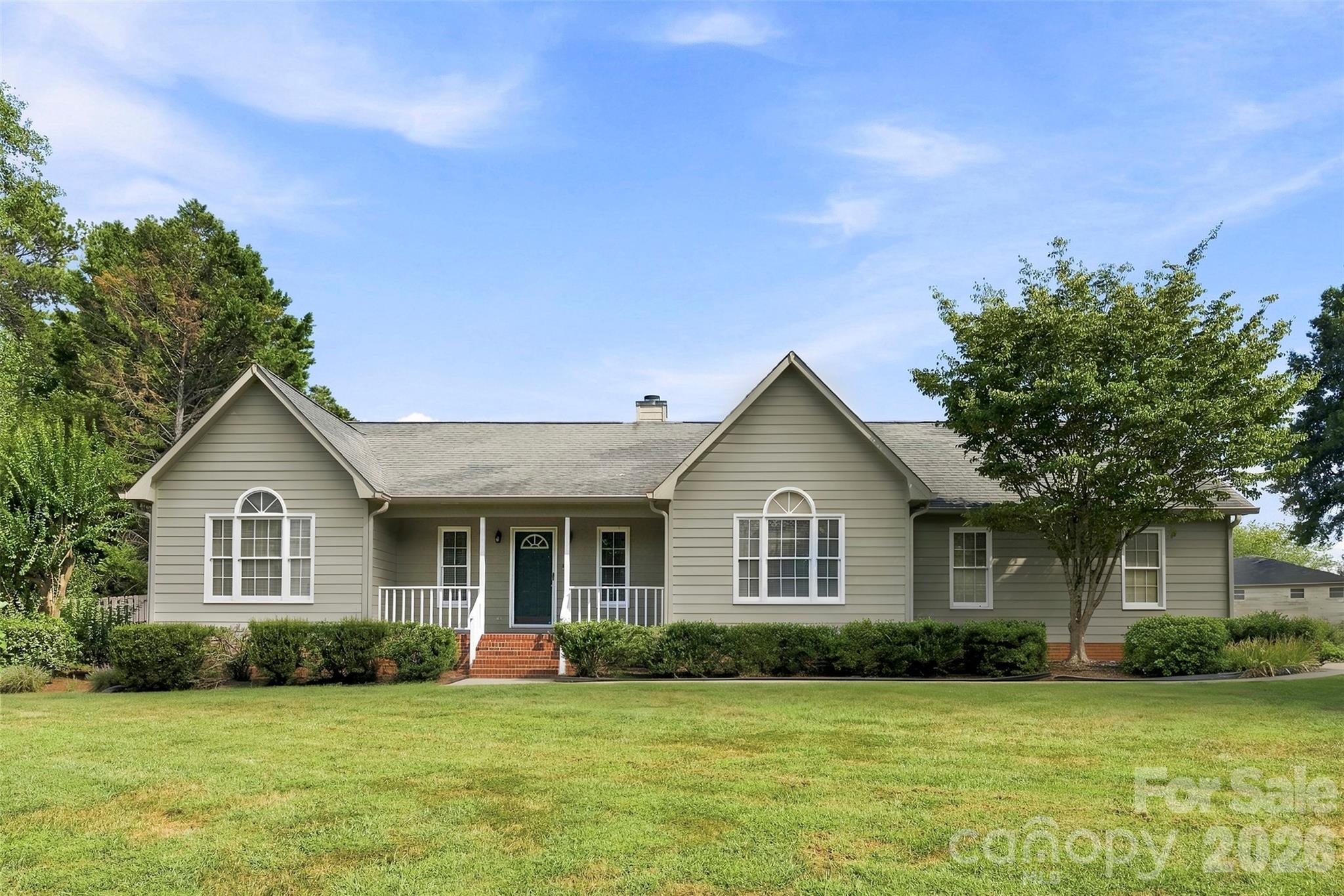 108 Shade Tree Ct, Gastonia, NC 28056