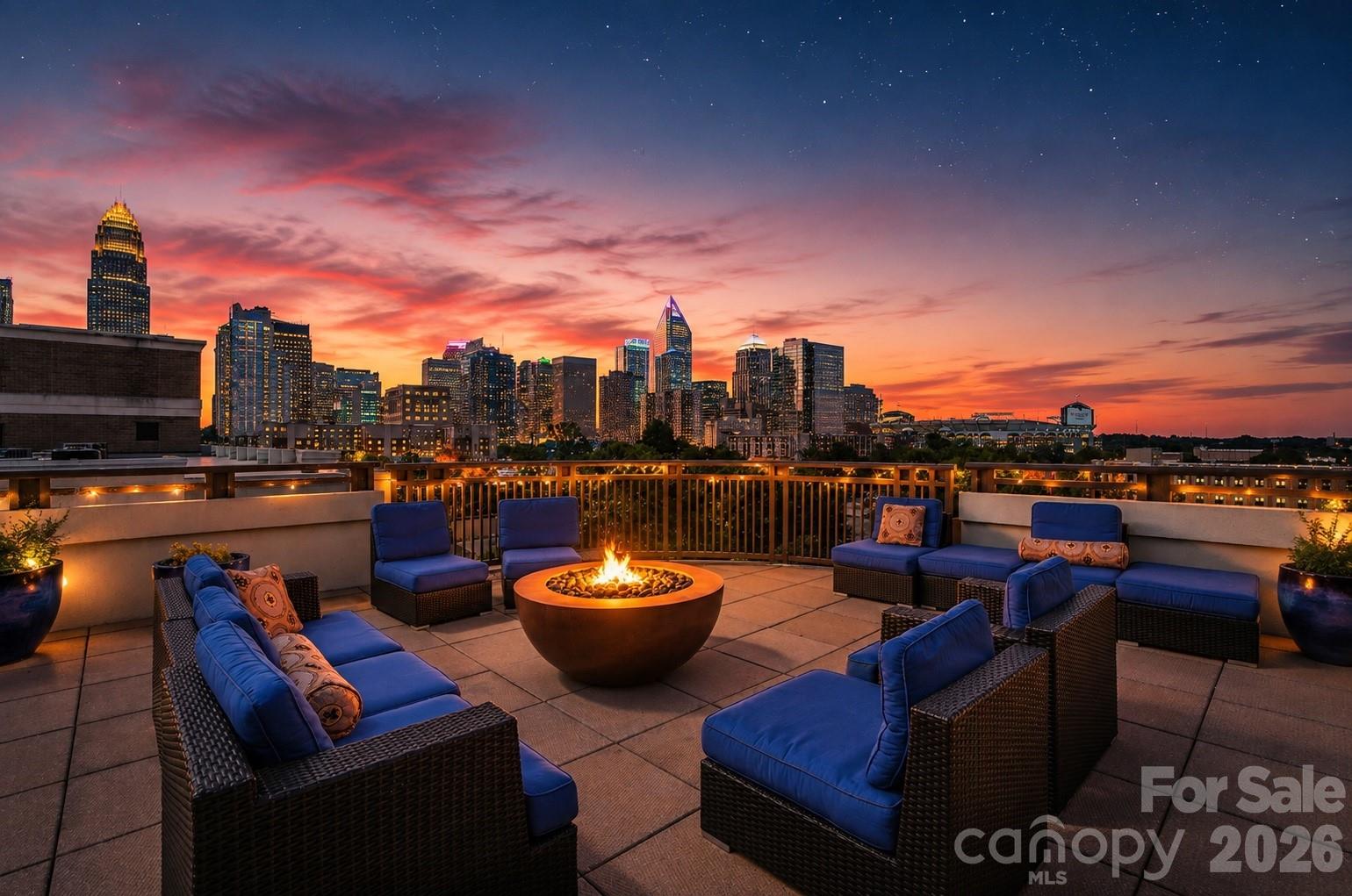 718 W Trade St #808, Charlotte, NC 28202